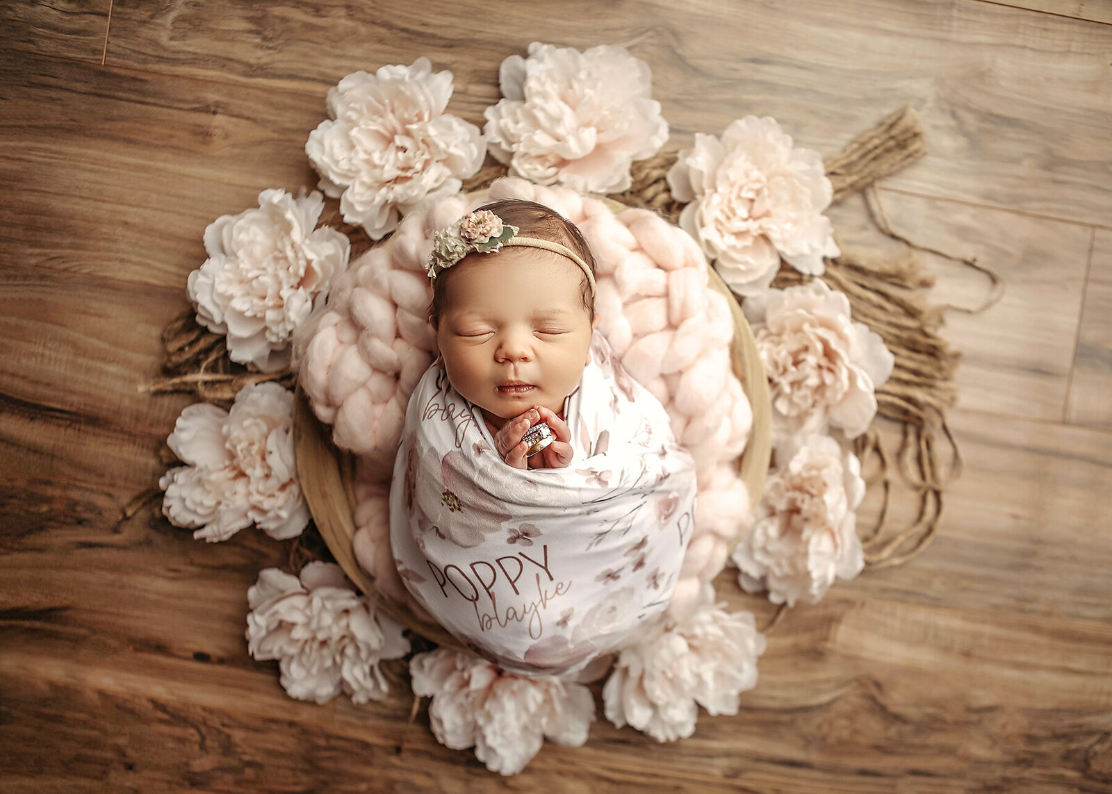 baby girl newborn session ashley mcclintock photography 3