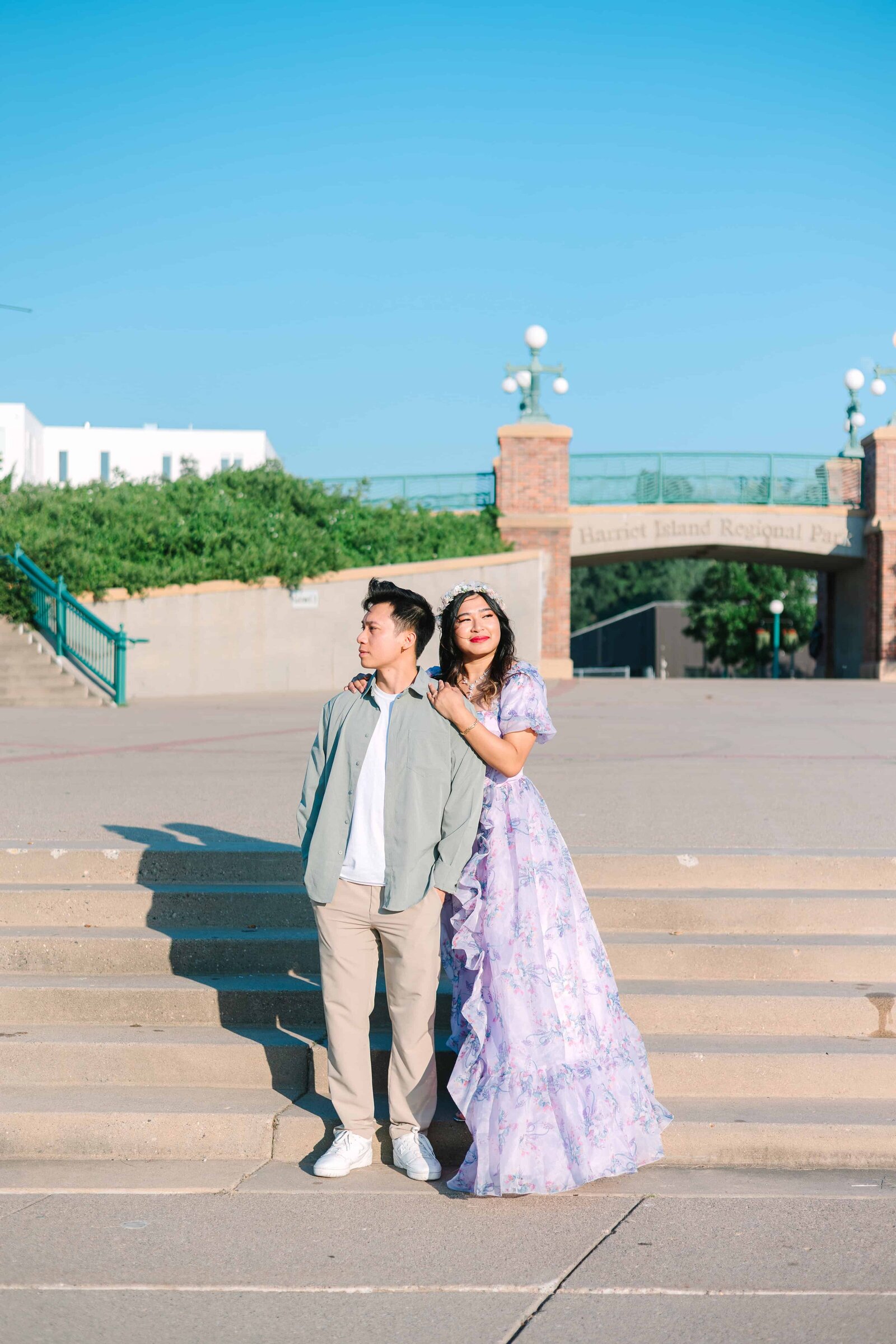 Harriet-Island-Minneapolis-Minnesota-Engagement-Session-Willow-And-Rove-31