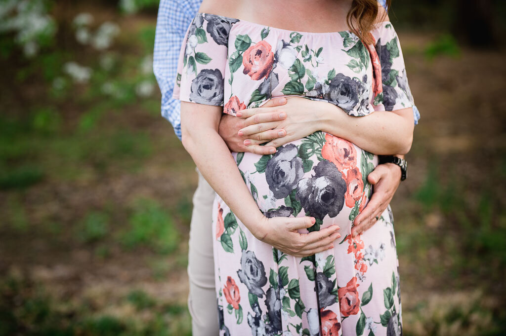 ault park sping maternity photo session cincinnati ohio-4