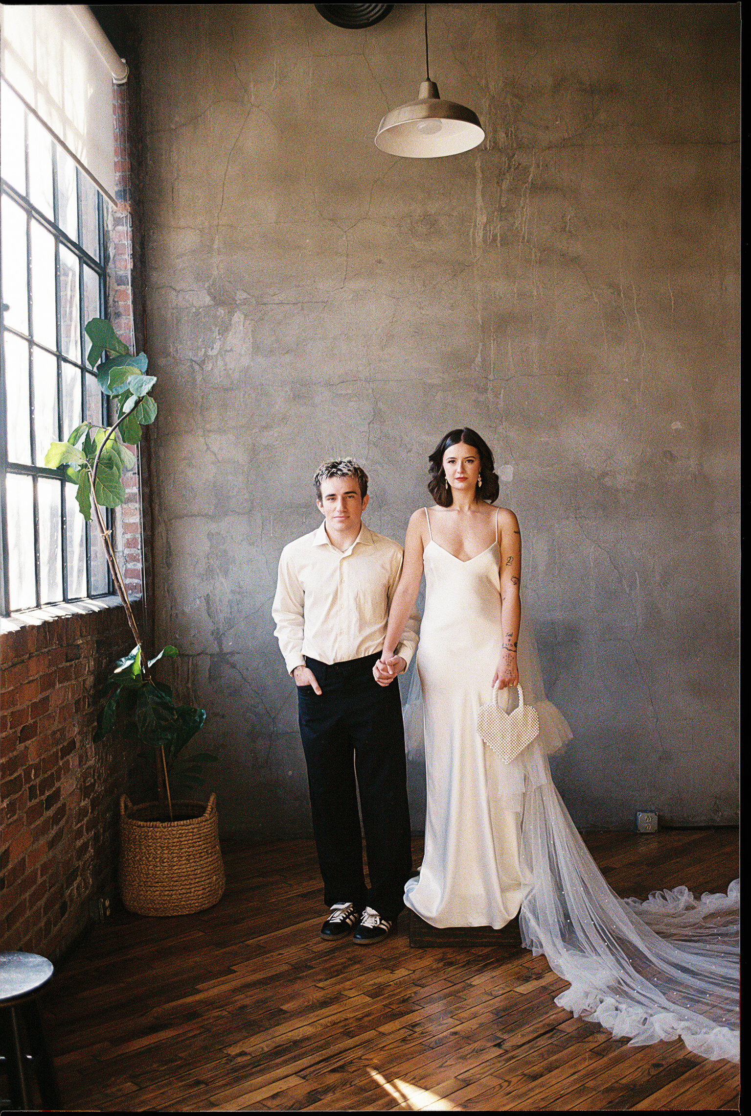 Border-Nashville-Tennessee-Film-Wedding-Photographer-Bri-Nicole-Photo-Co-7 copy