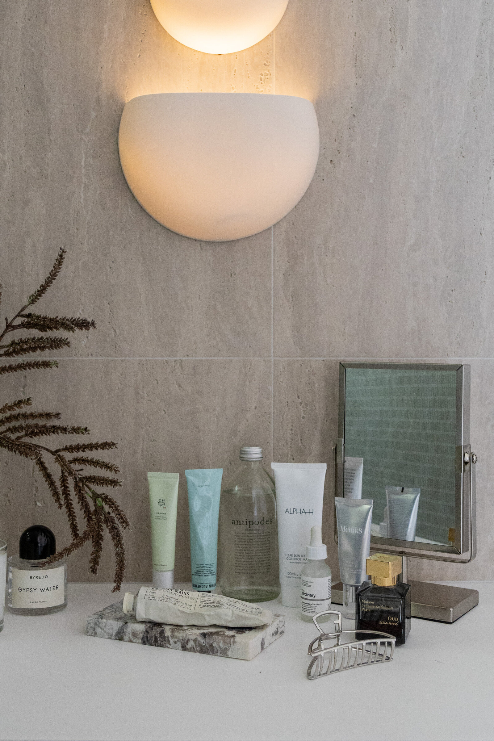 de4844b2-1b50-4dc6-bb40-676607f15fb8