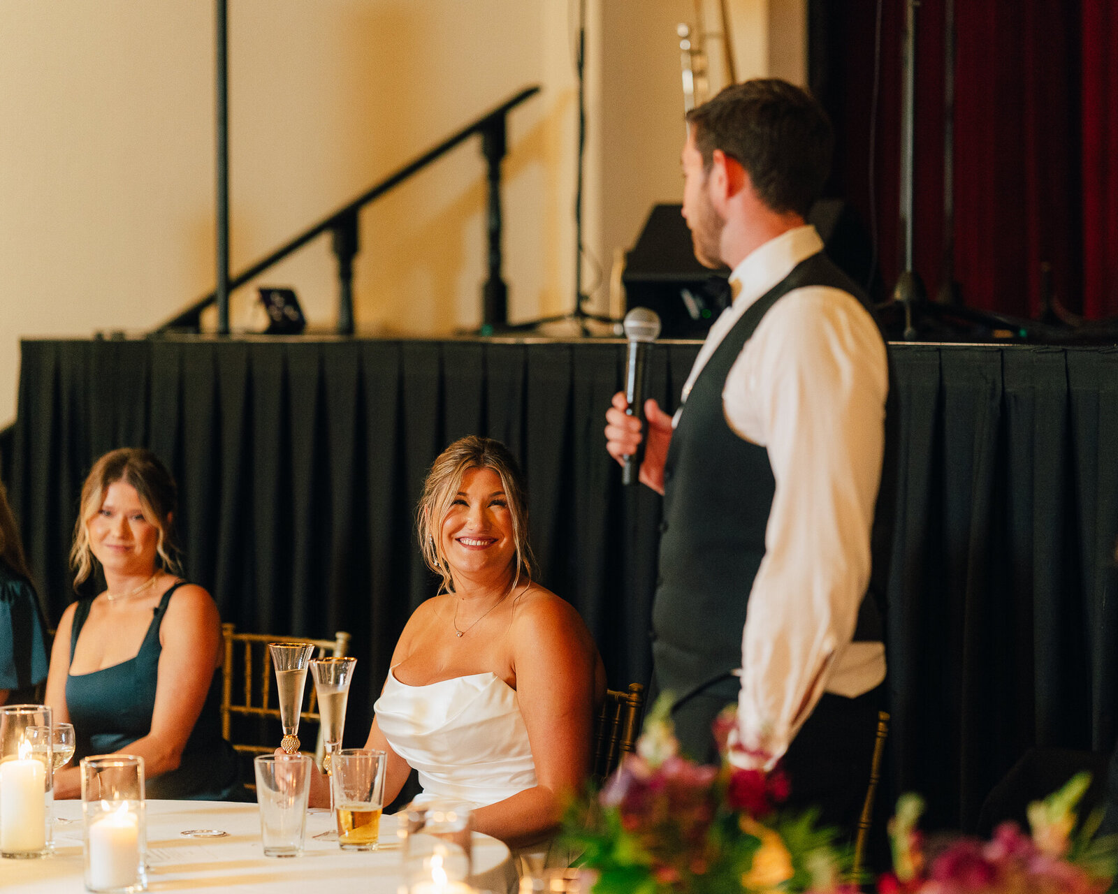 Corby Intercontinental Hotel Kansas City Wedding Plaza-225