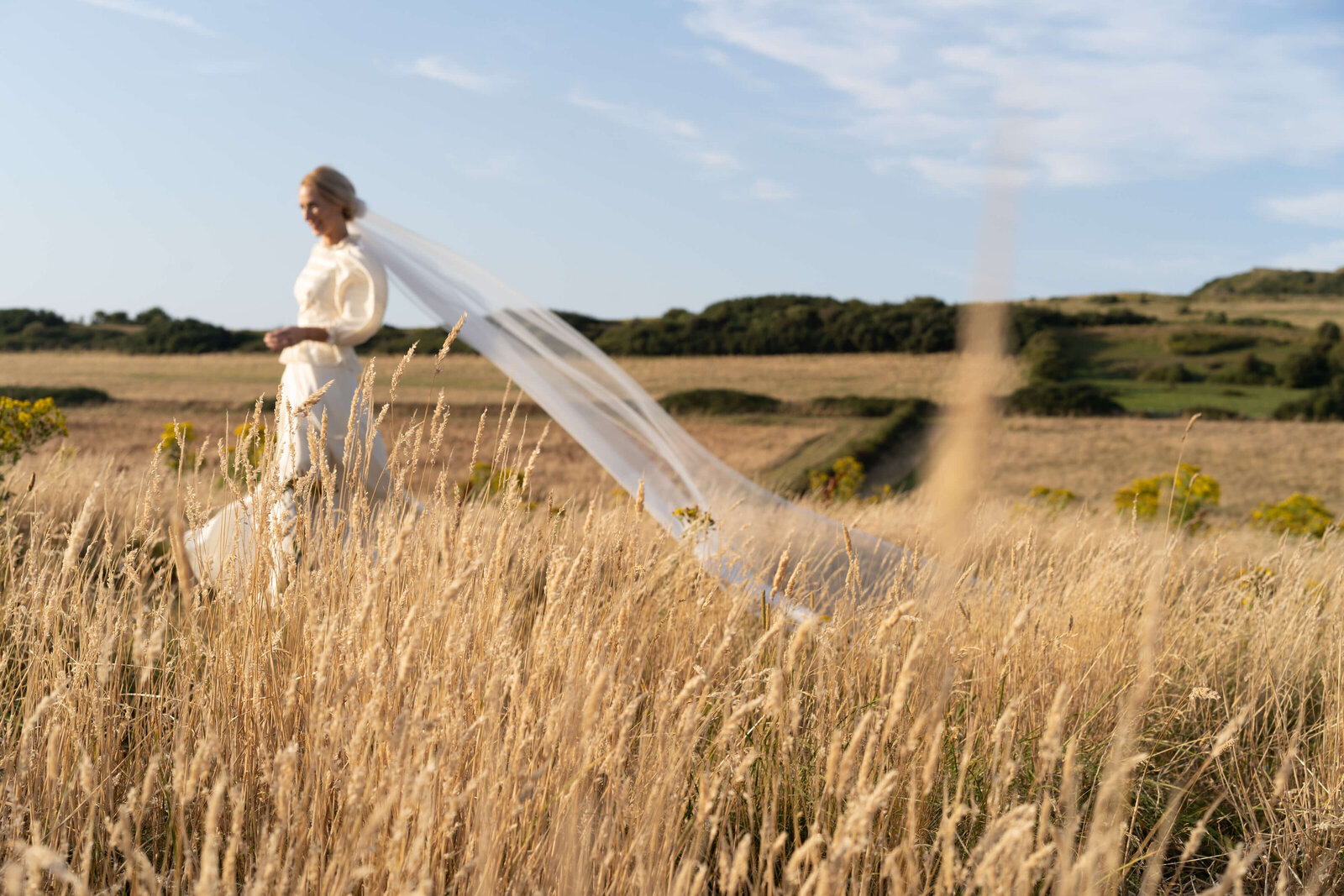 isleofwight-wedding-bride-portrait