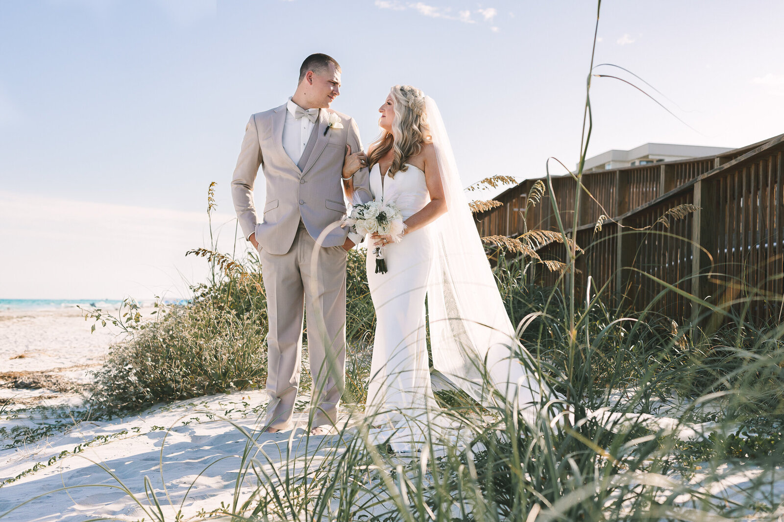 146 S--Logan&Allison0775