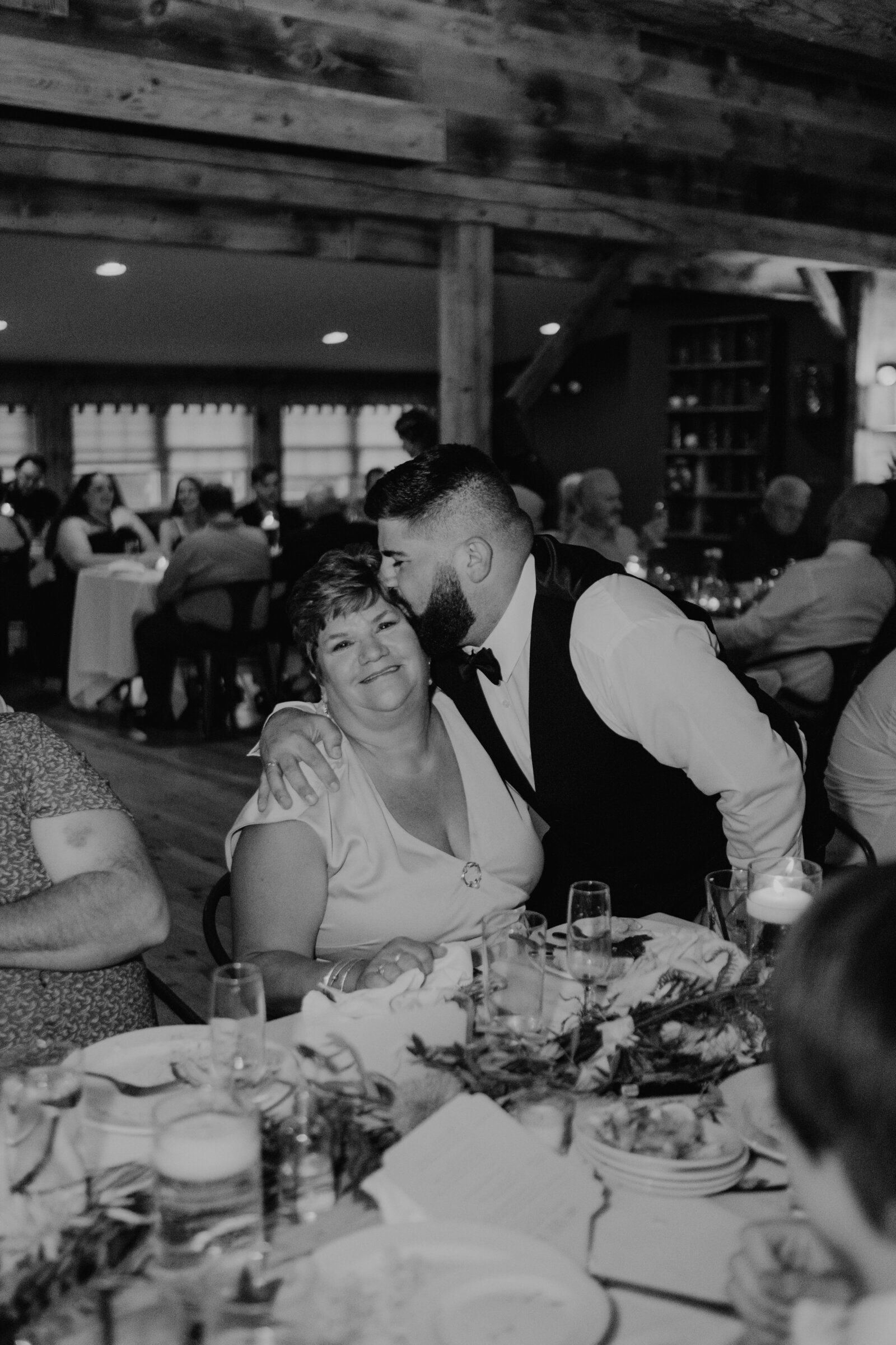 Hobbs Tavern and Brewery West Ossipee, NH Wedding Photography