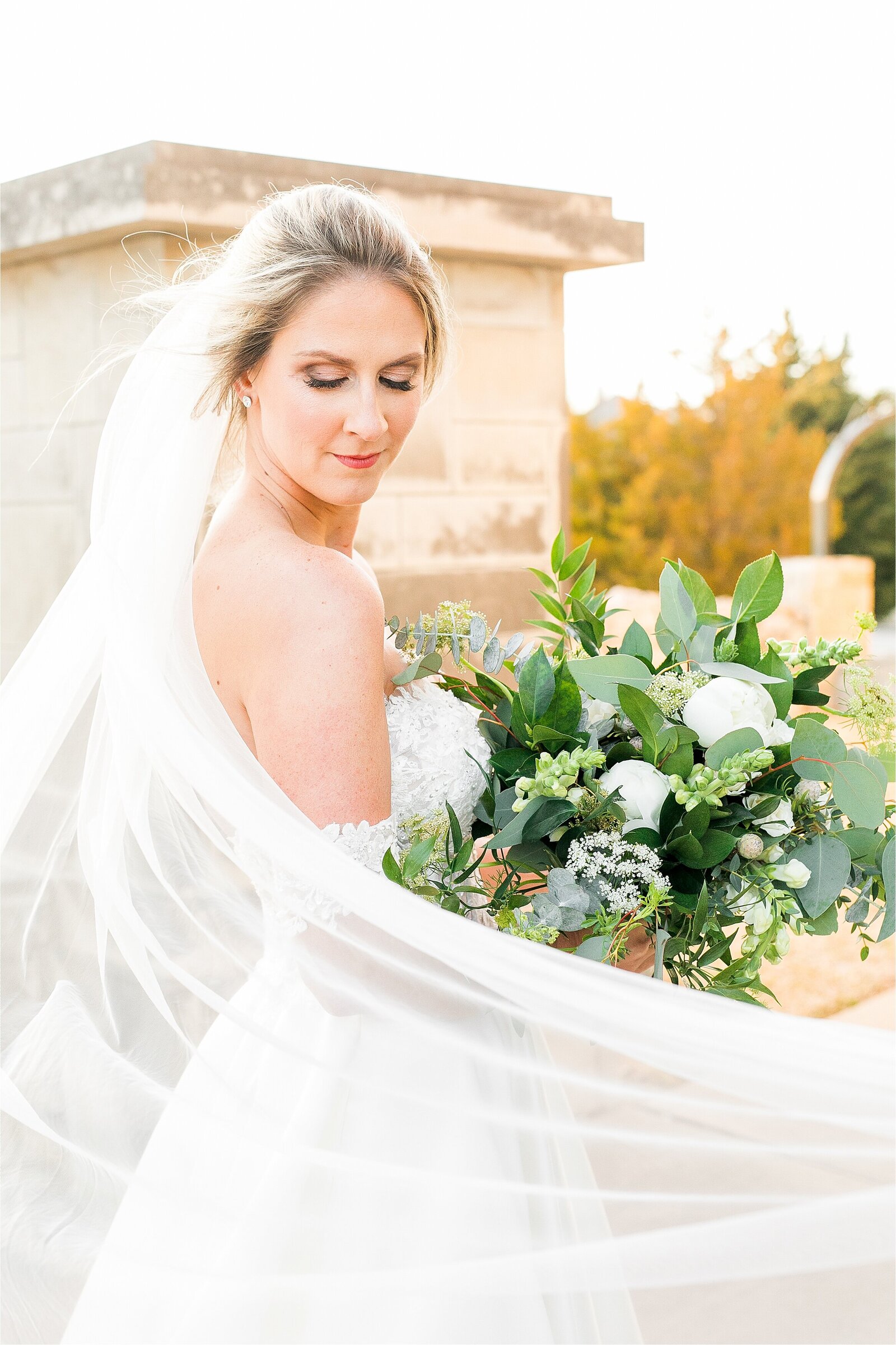 Outdoor Winter Bridal Portraits _ San Antonio Wedding Photographer _001