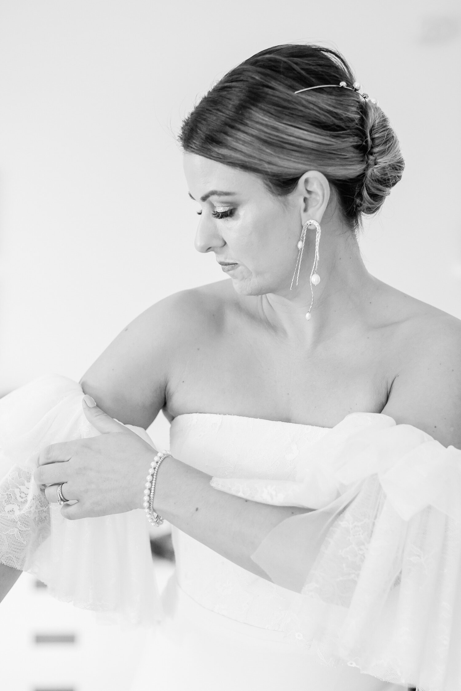 bride-getting-ready