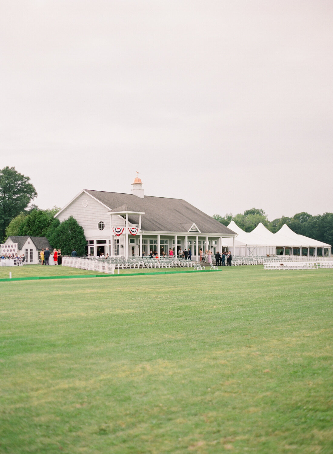 SARATOGA-SPRINGS-POLO-CLUB-WEDDING-BY-MATTHEW-MOORE-00466