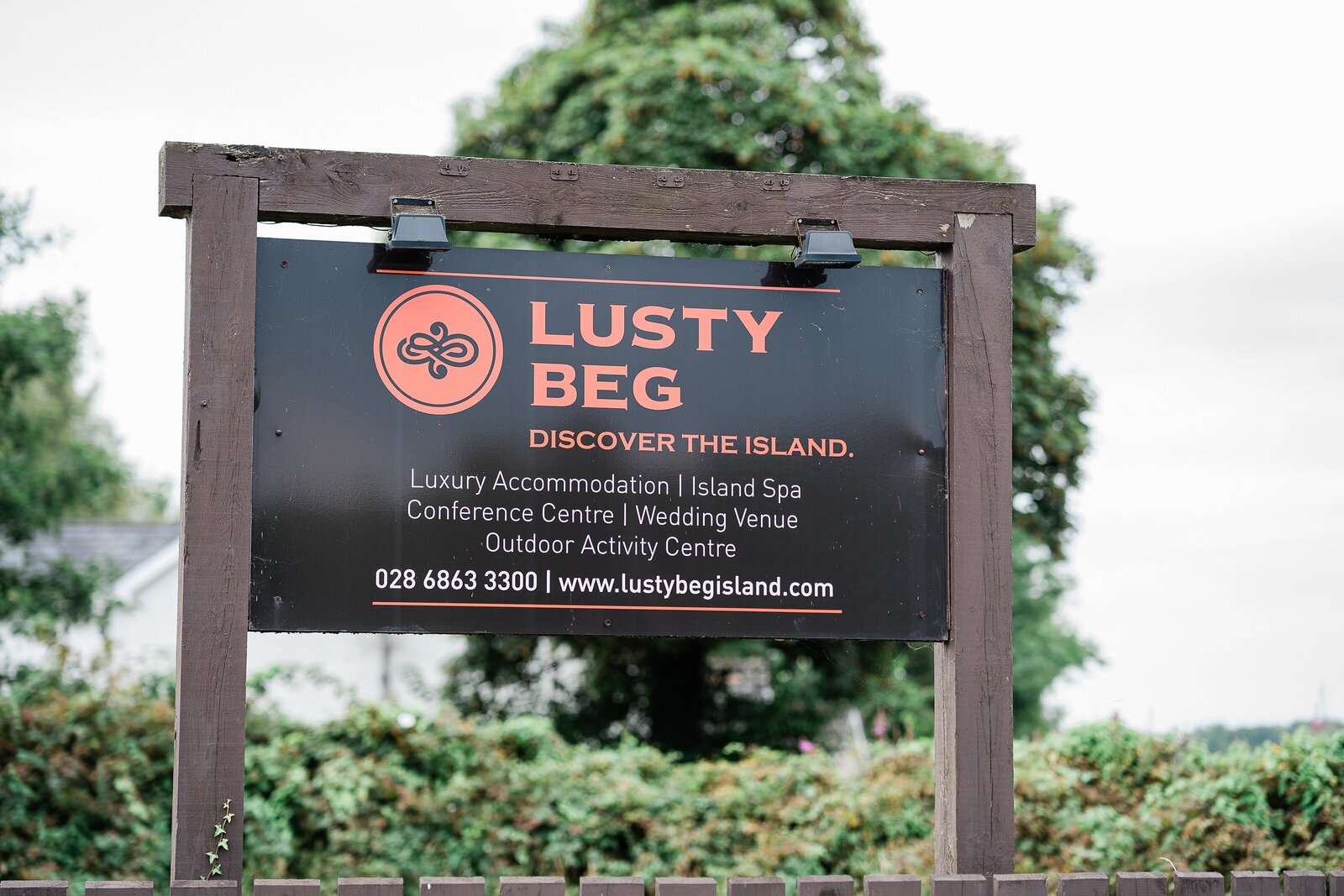 Outdoor Wedding Ireland Lusty Beg Private Island Fermanagh by Gemma G Photography (22)