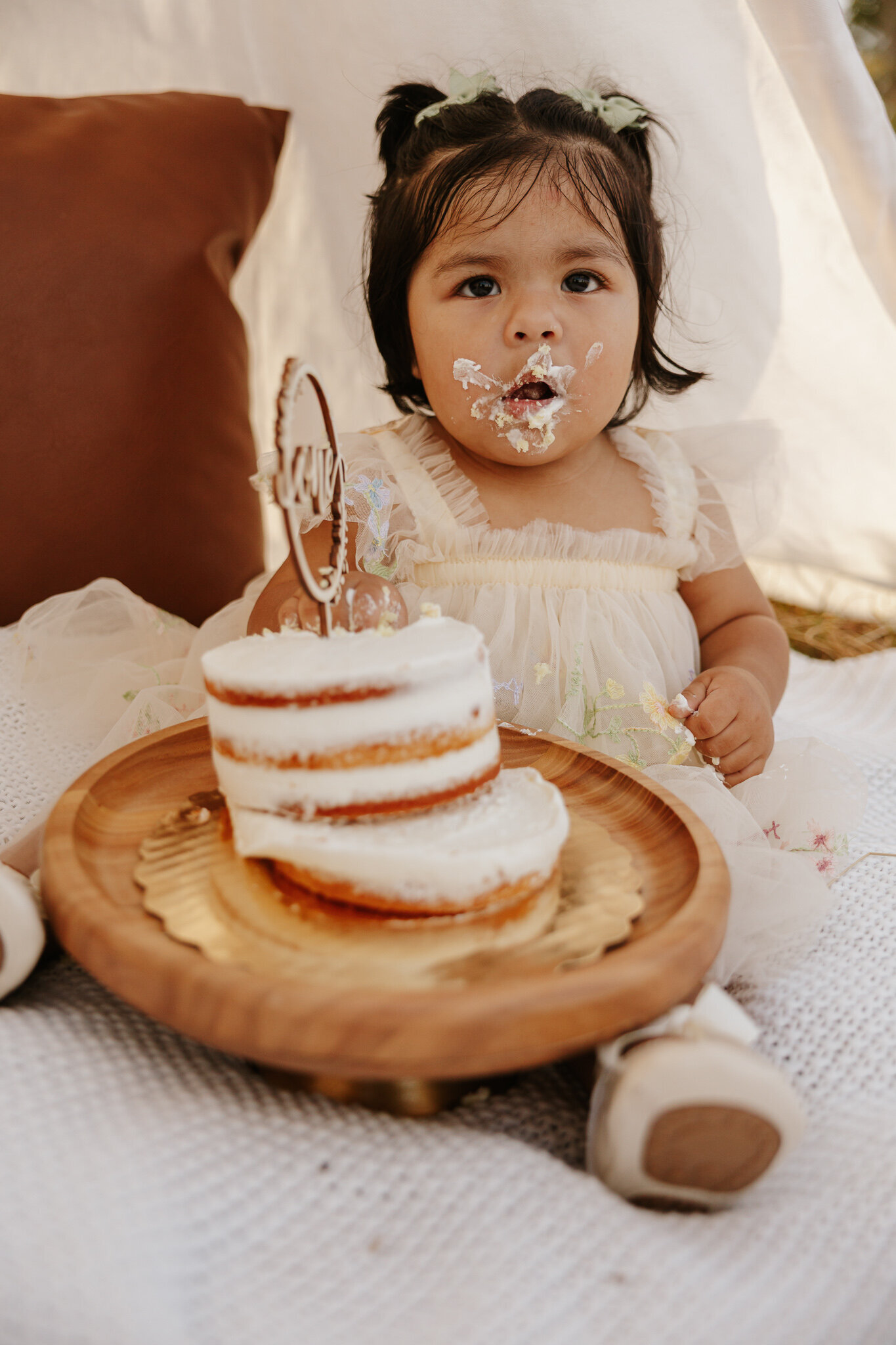 First-Birthday-Smash-Cake-Session-at-the-Farm-Fields-Aiken-SC-by-KateLens-Photography-13