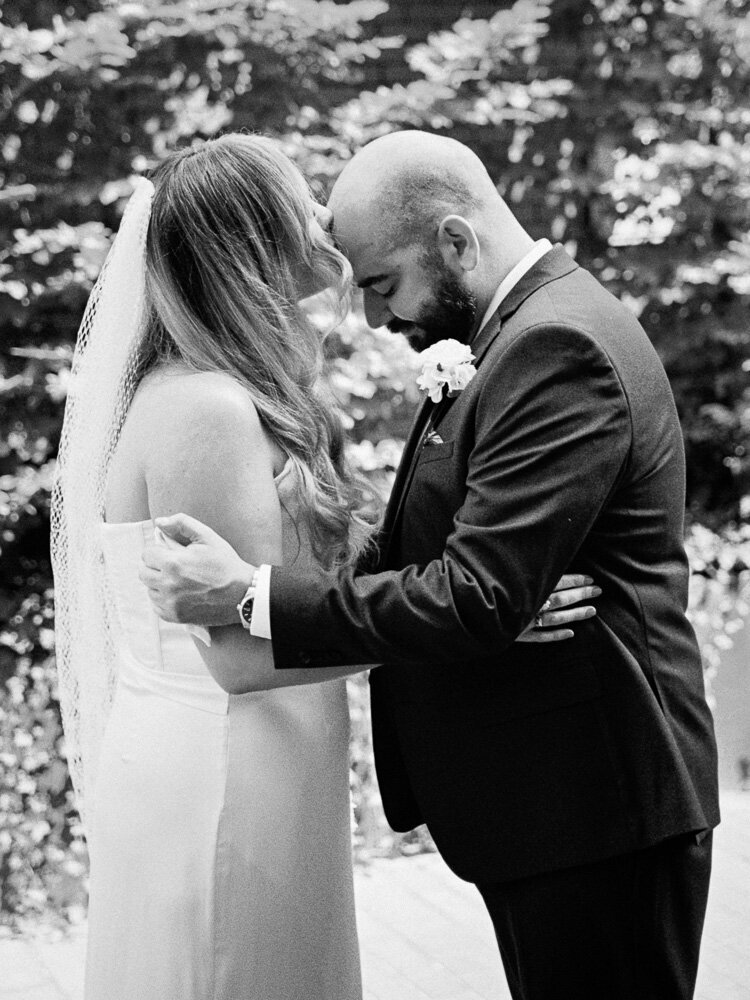 royal hotel picton wedding -023