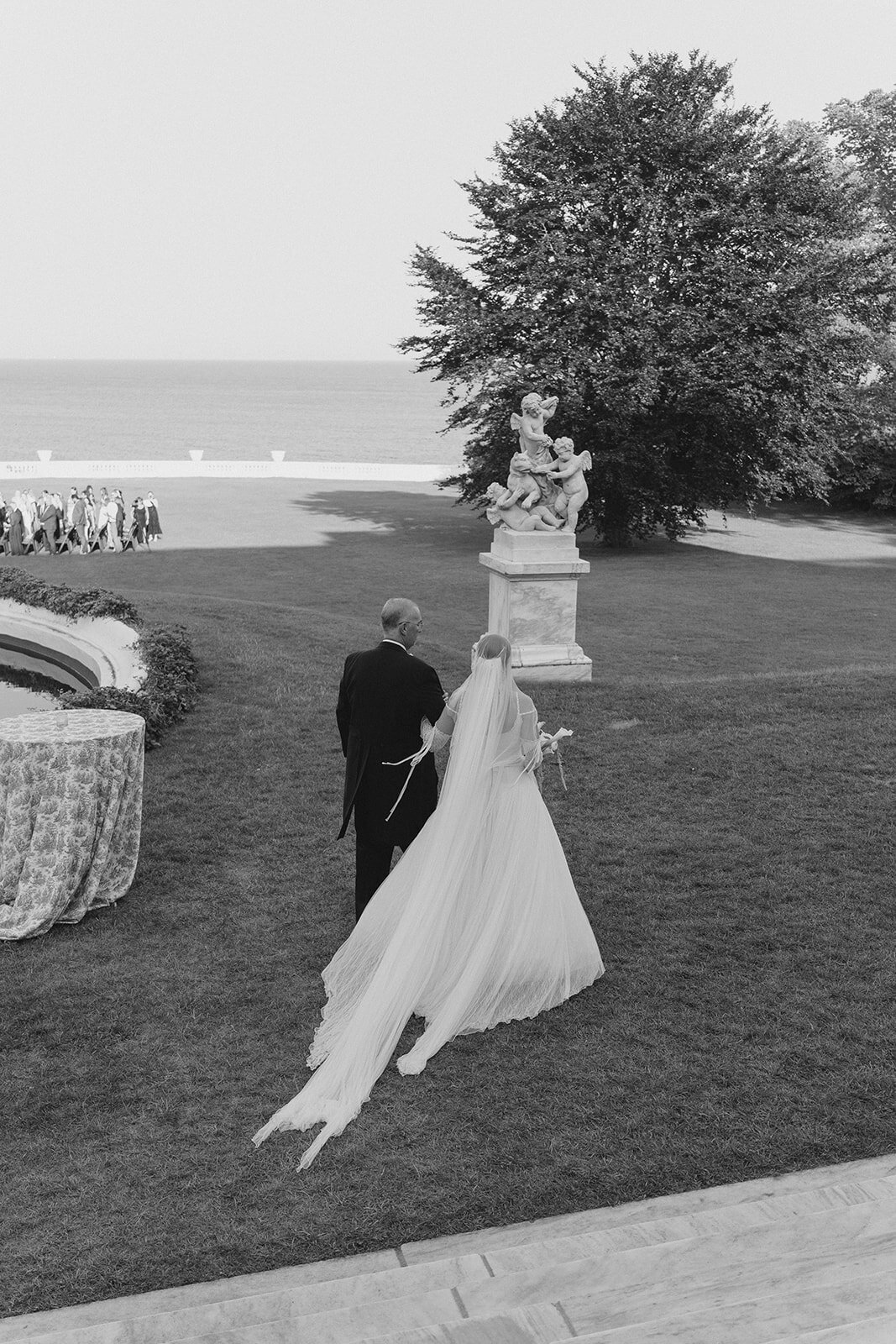 brooke-nash-photography-rosecliff-mansion-wedding-2-17