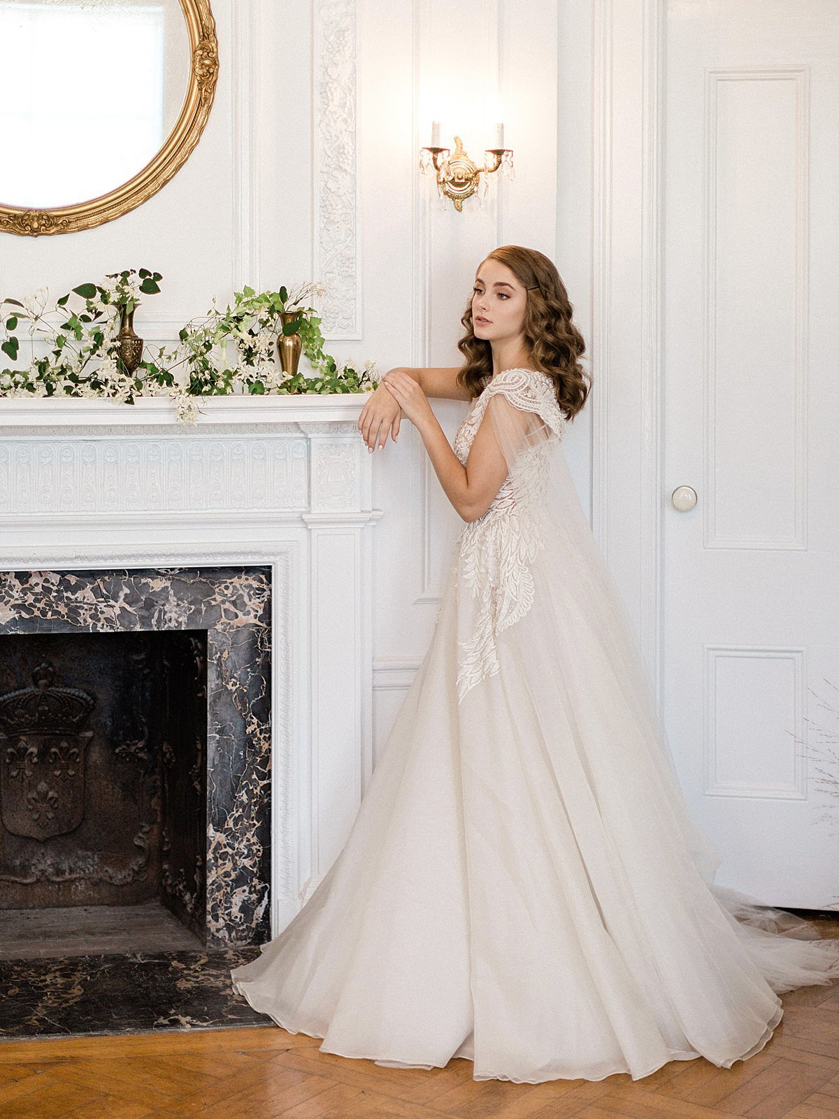 Odette-Swan-Angel-Wedding-Dress-JoanneFlemingDesign-JustinaBilodeauPhoto (30)_WEB