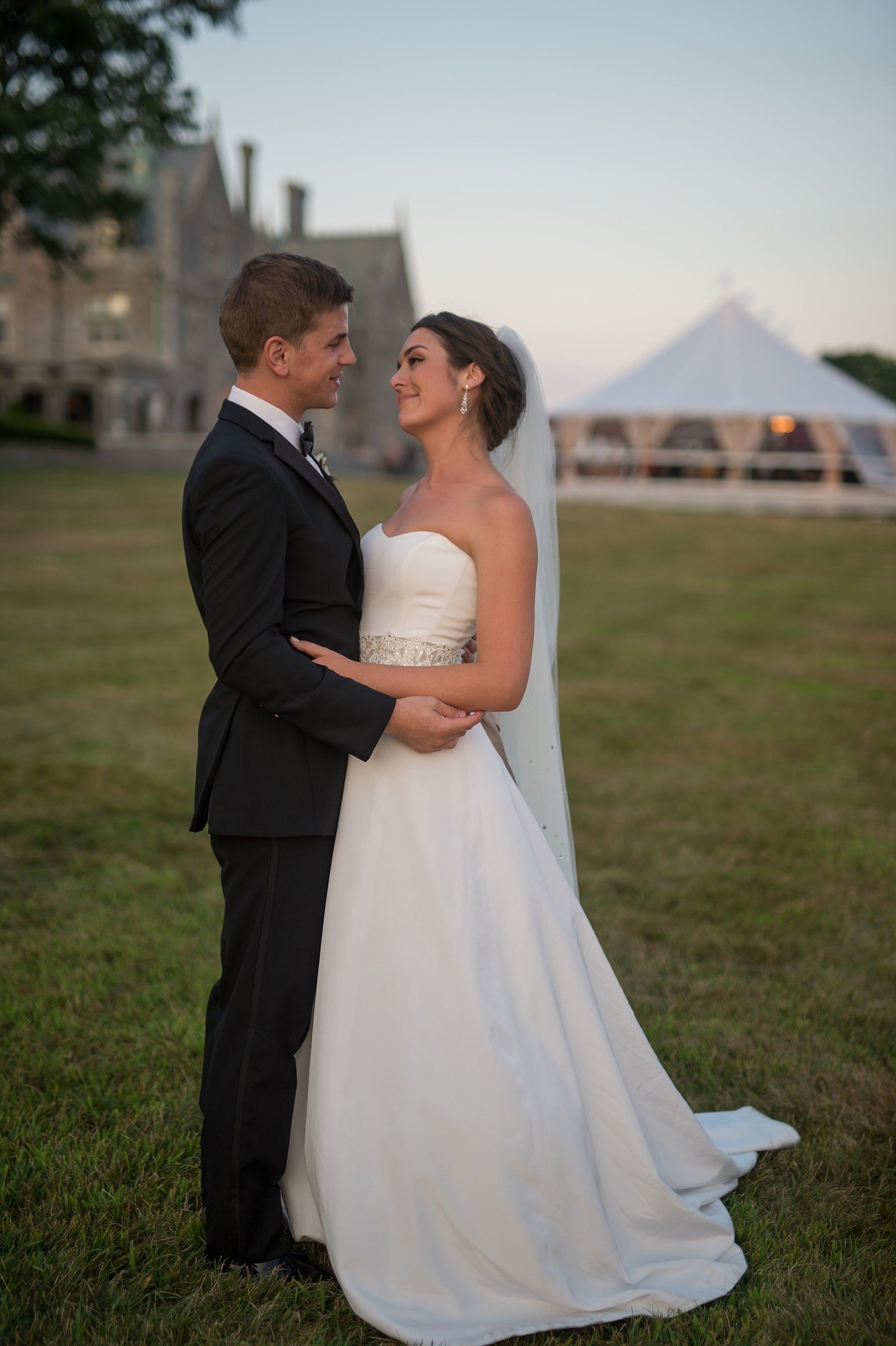 branford_house_tented_wedding_groton_ct_0095