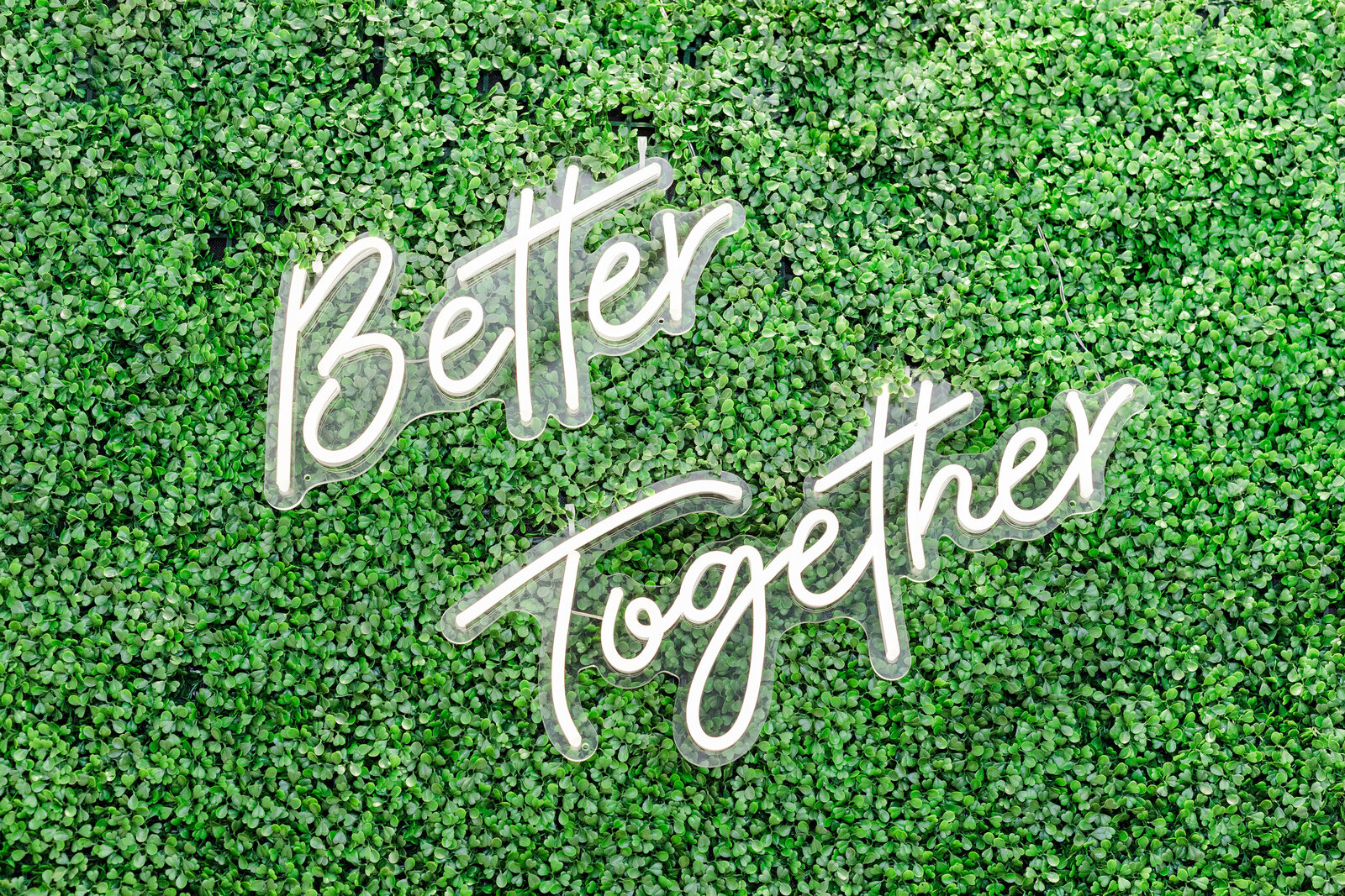 9_better_together_neon_sign_for_wedding