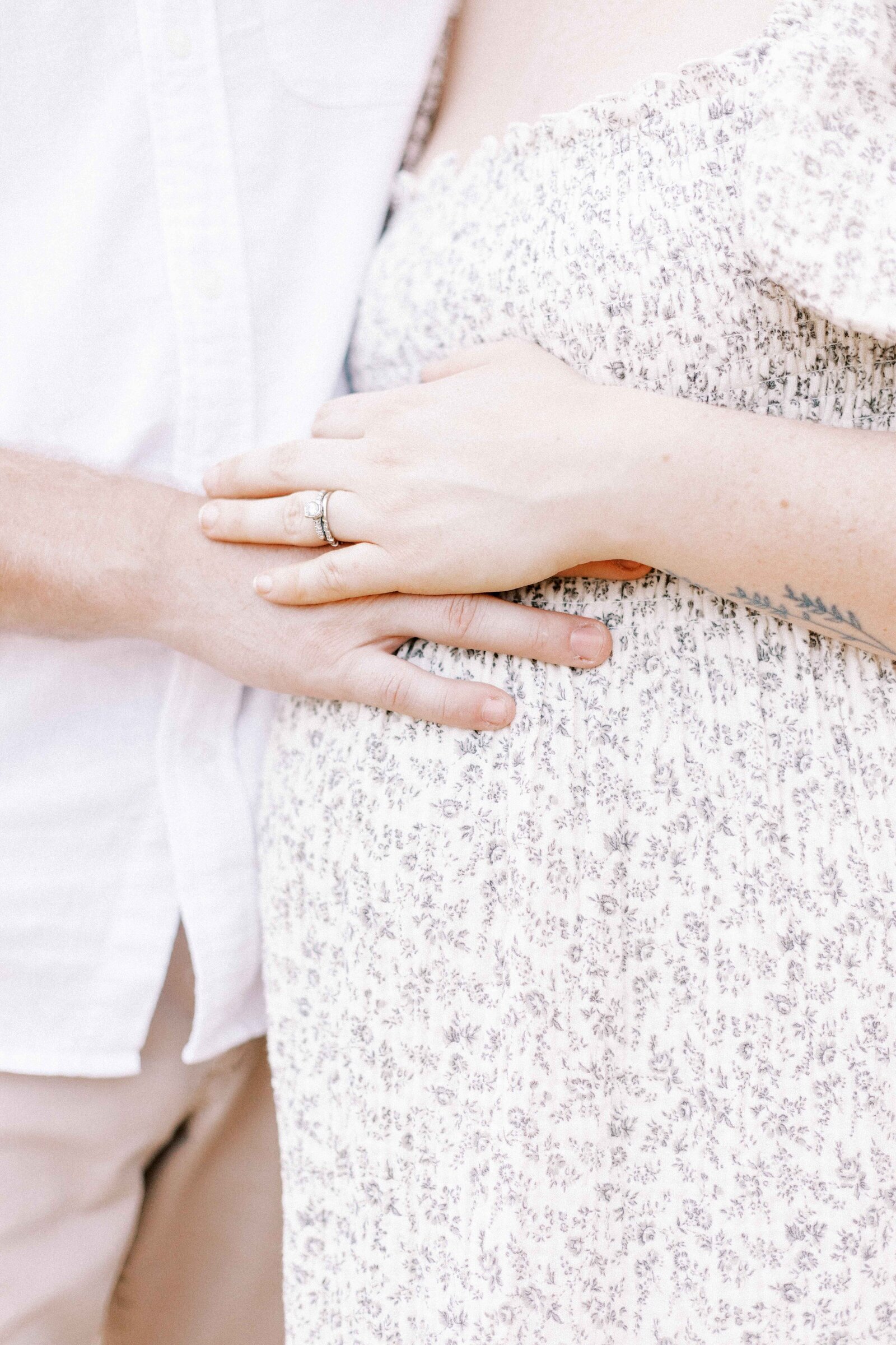 hands on baby bump in peoria illinois maternity photos 
