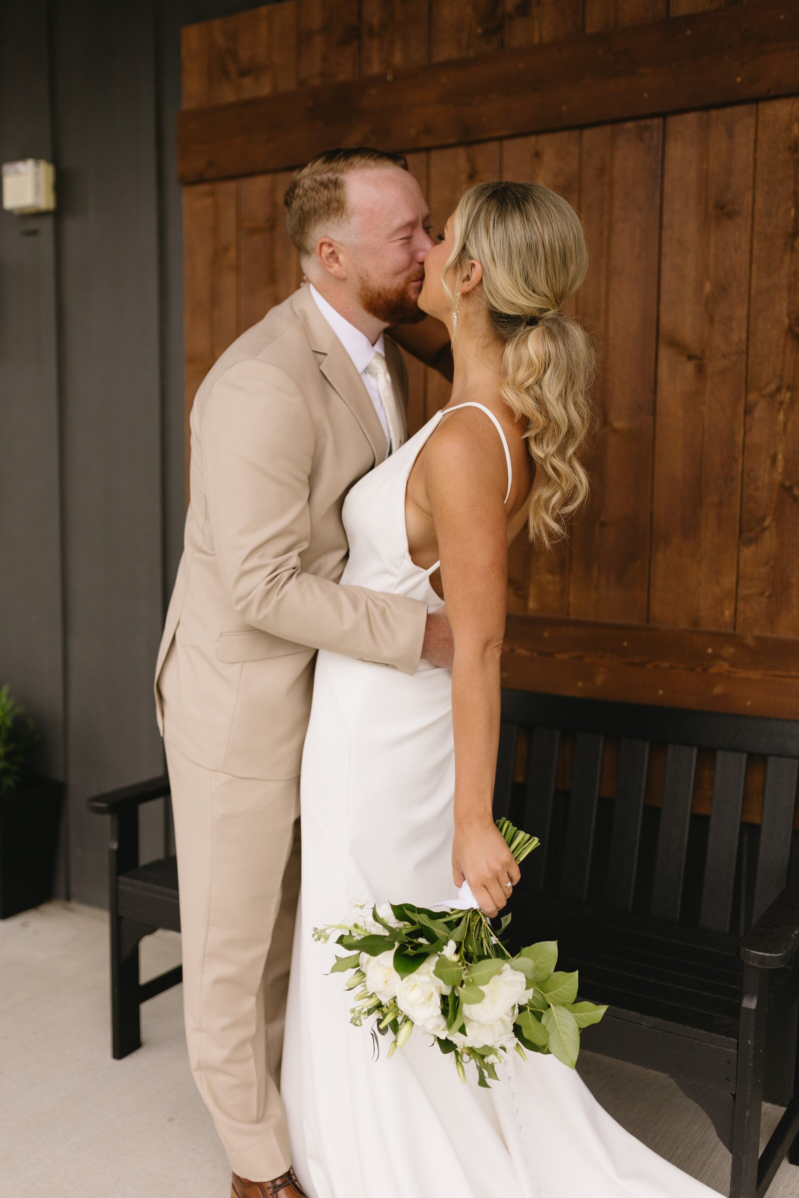 kansas-city-wedding-photographerIMG_8657