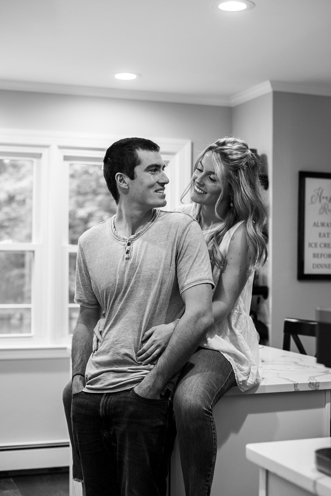 MAINGALLERY2021-05-24 Taylor and Matt Couples Session102899-31