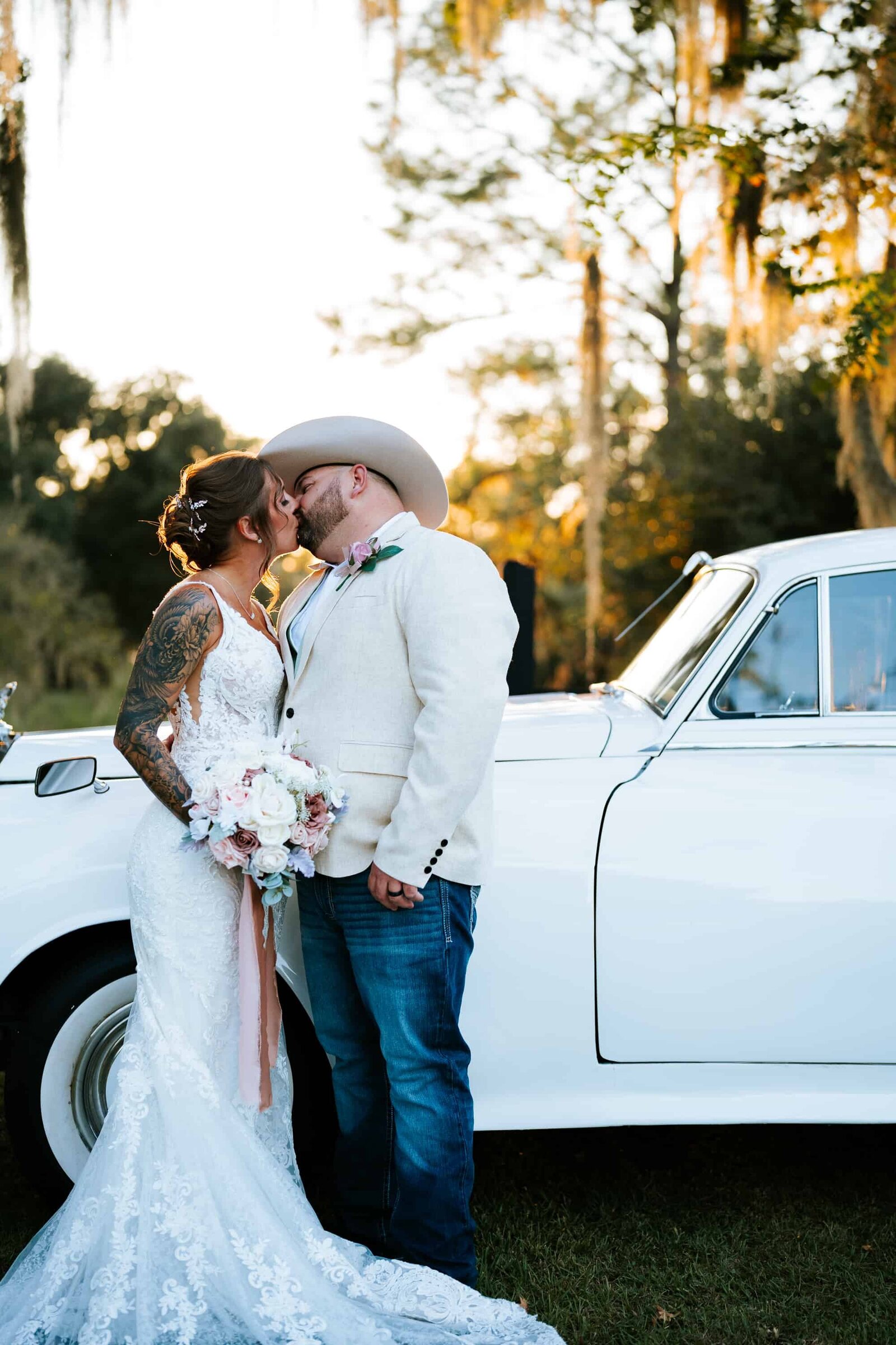 ever-after-farms-wedding-venue-lakeland-wedding-photographers