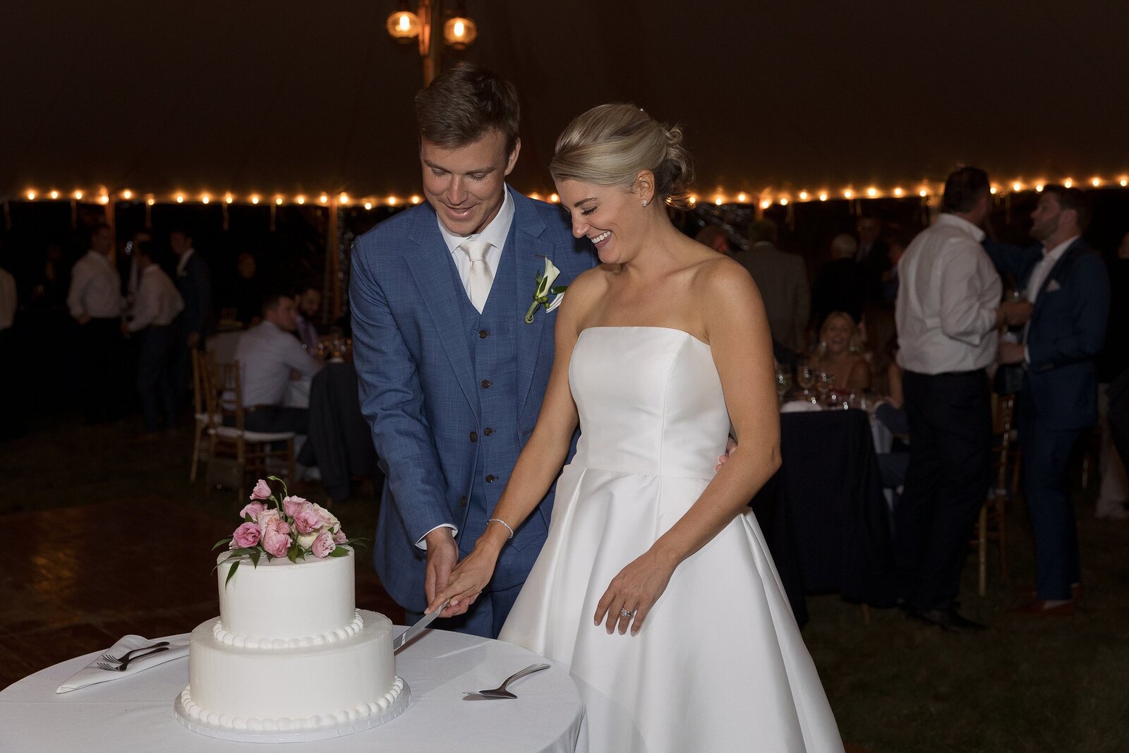 Tented South Dartmouth wedding at Salters Point. Deborah Zoe Photography.