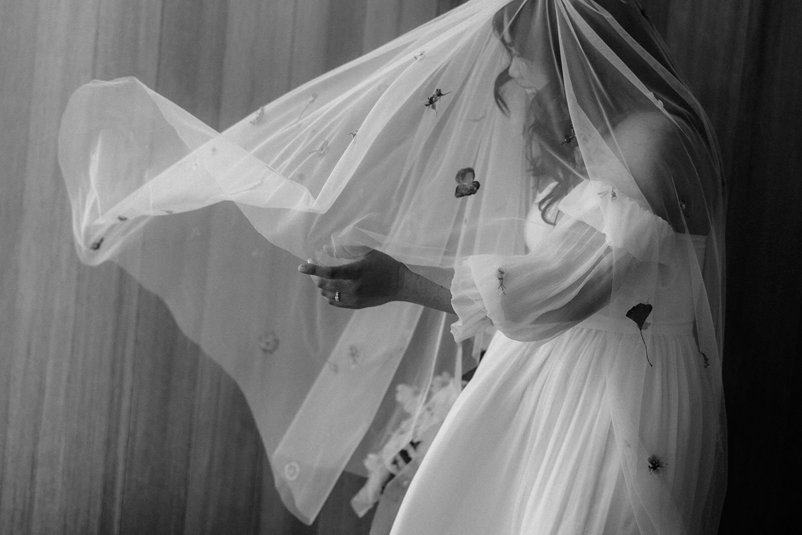 Angela & Noah - Martha_s Vineyard Wedding- Larisa Stinga Photography -151-221022