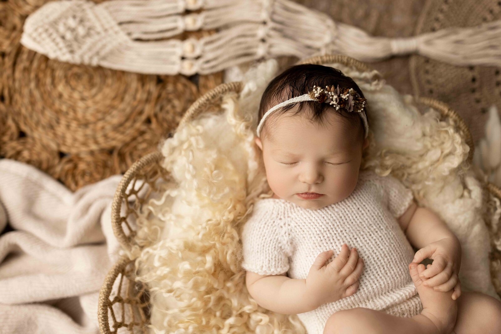 Best Newborn Photographer in Ontario | Ogg Photography