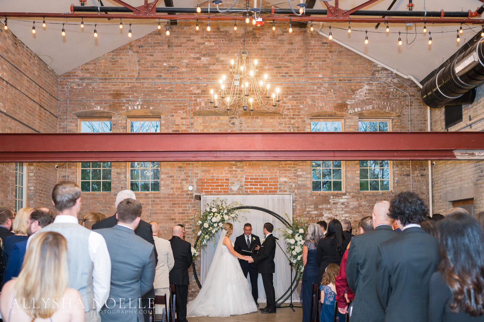 Wedding-at-The-Factory-on-Barclay-in-Milwaukee-0785