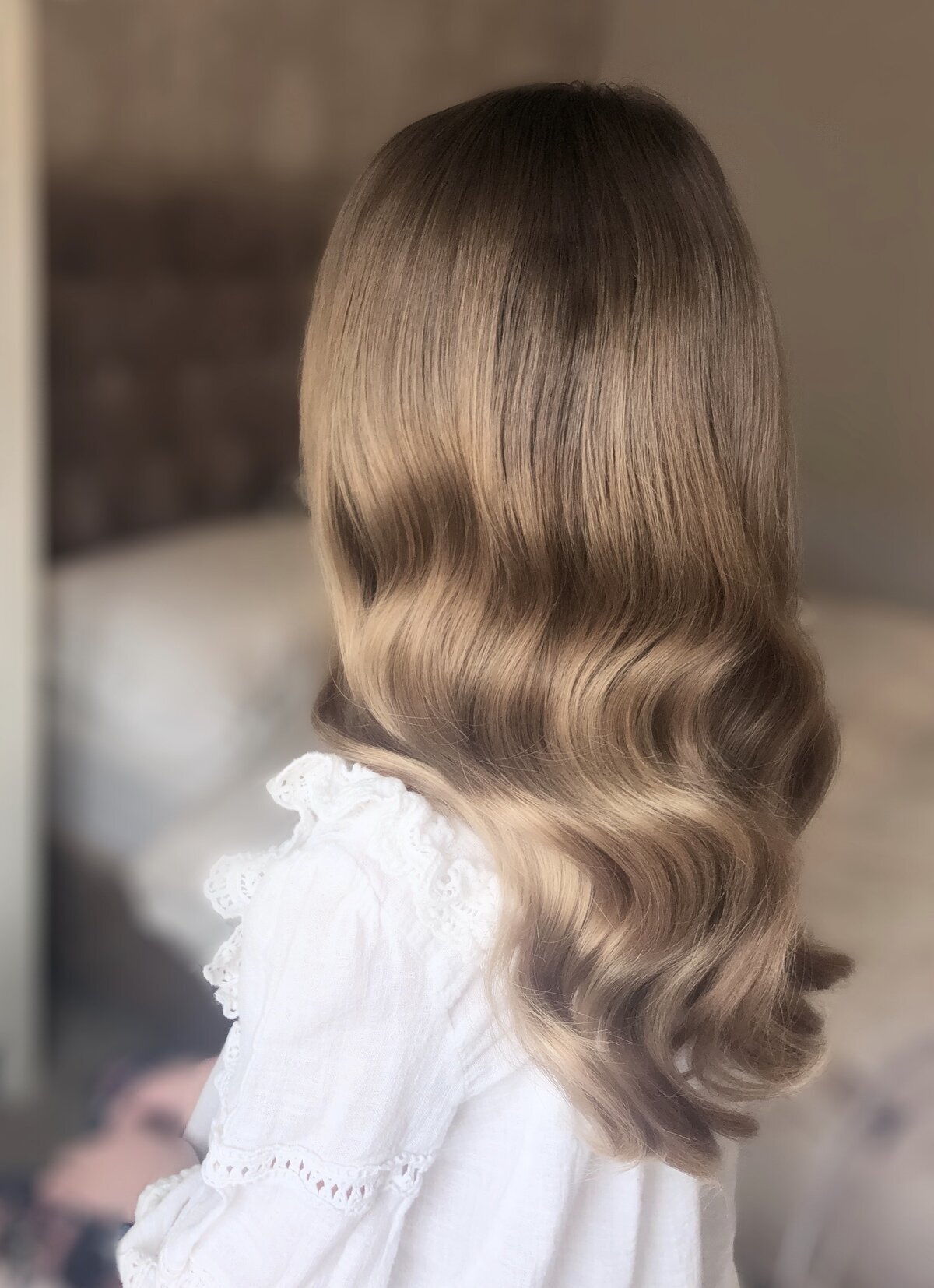 loose curls hair style bride