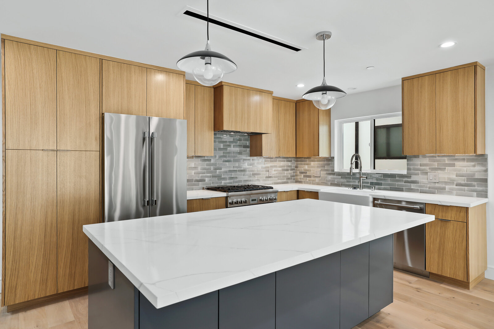 California_Real_Estate_Photography_1818BalboaReshoot-45