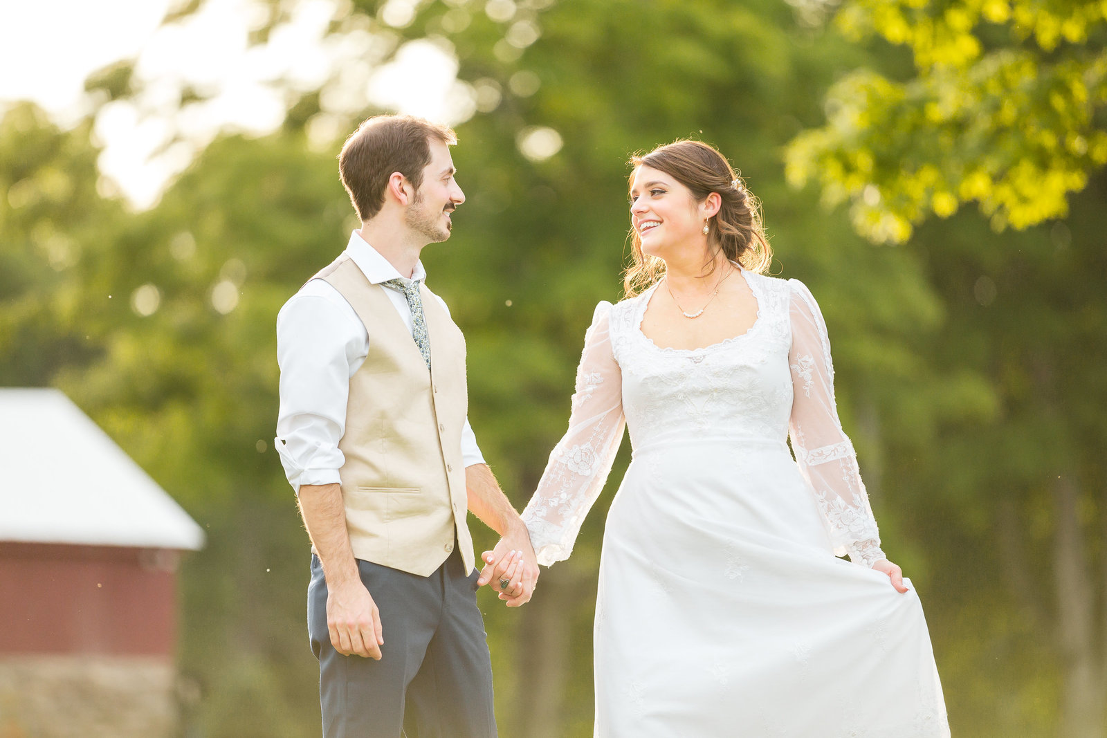Bride and groom at Parmelee Farm Wedding in Connecticut by Jamerlyn Brown Photography