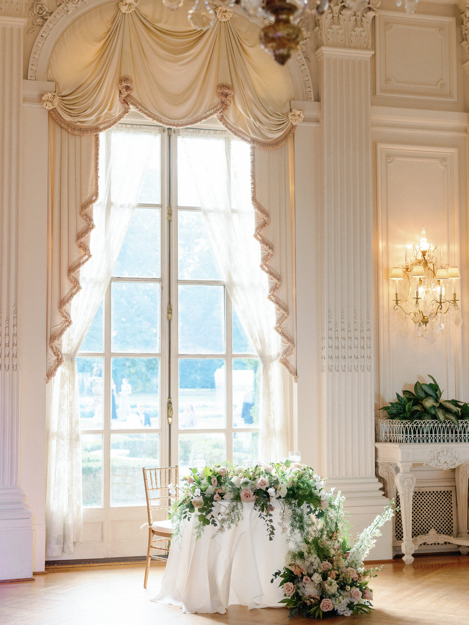 Rosecliff Mansion Newport RI Wedding Photos-Halie Child Photography-190