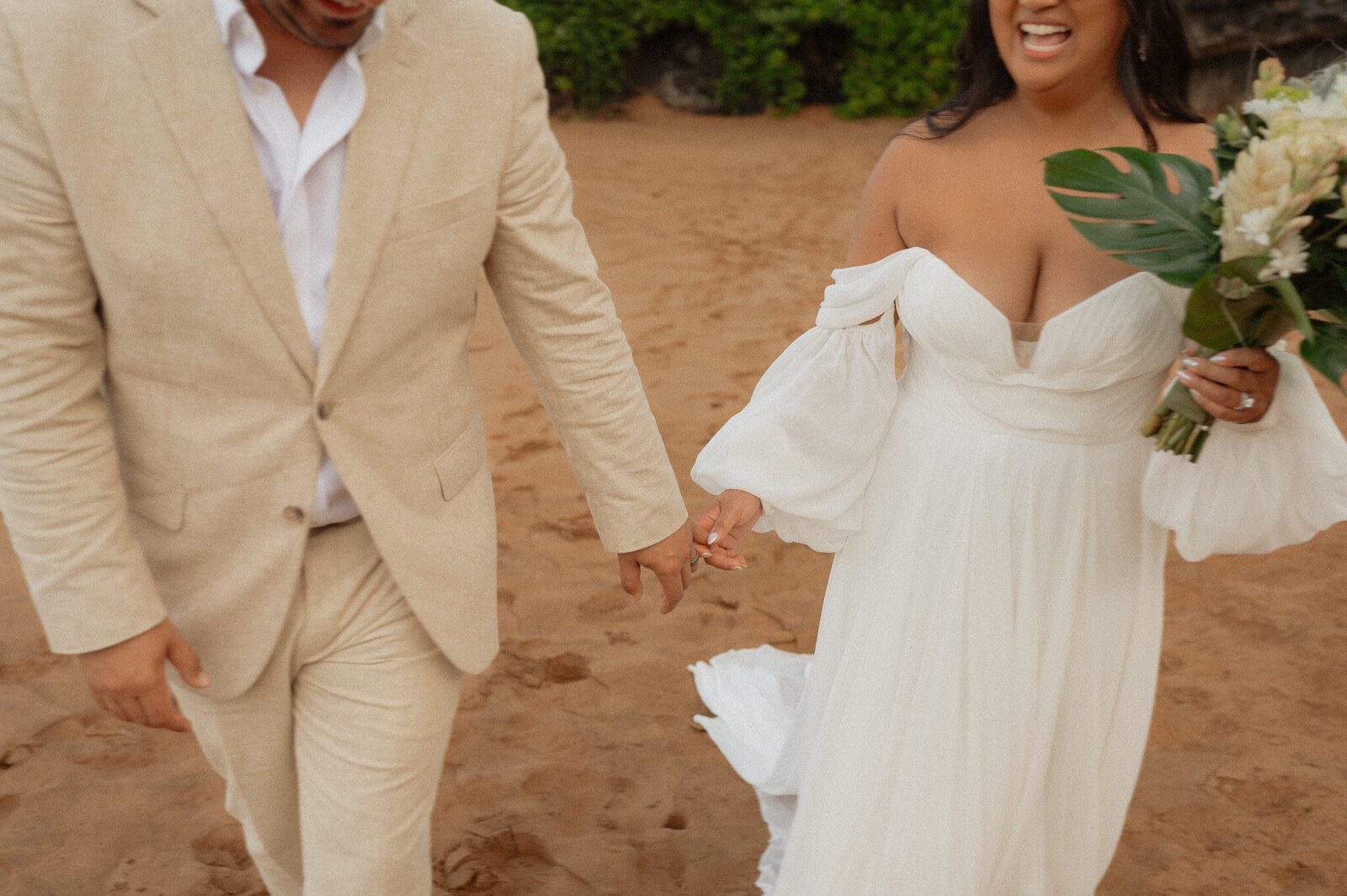 hawaii elopement photographer