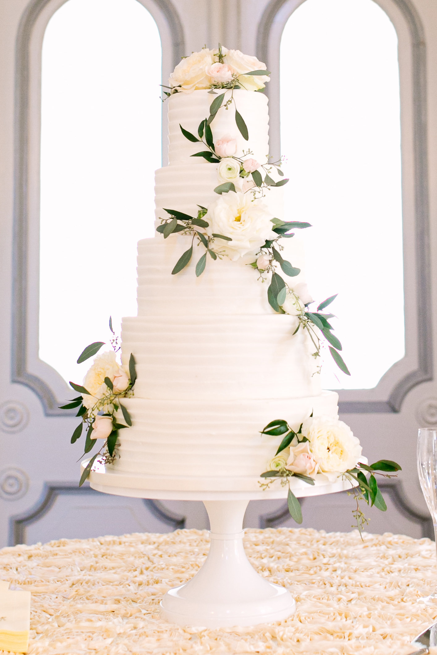 Textured-Organic-Wedding-Cake-Ashley-Cakes-26