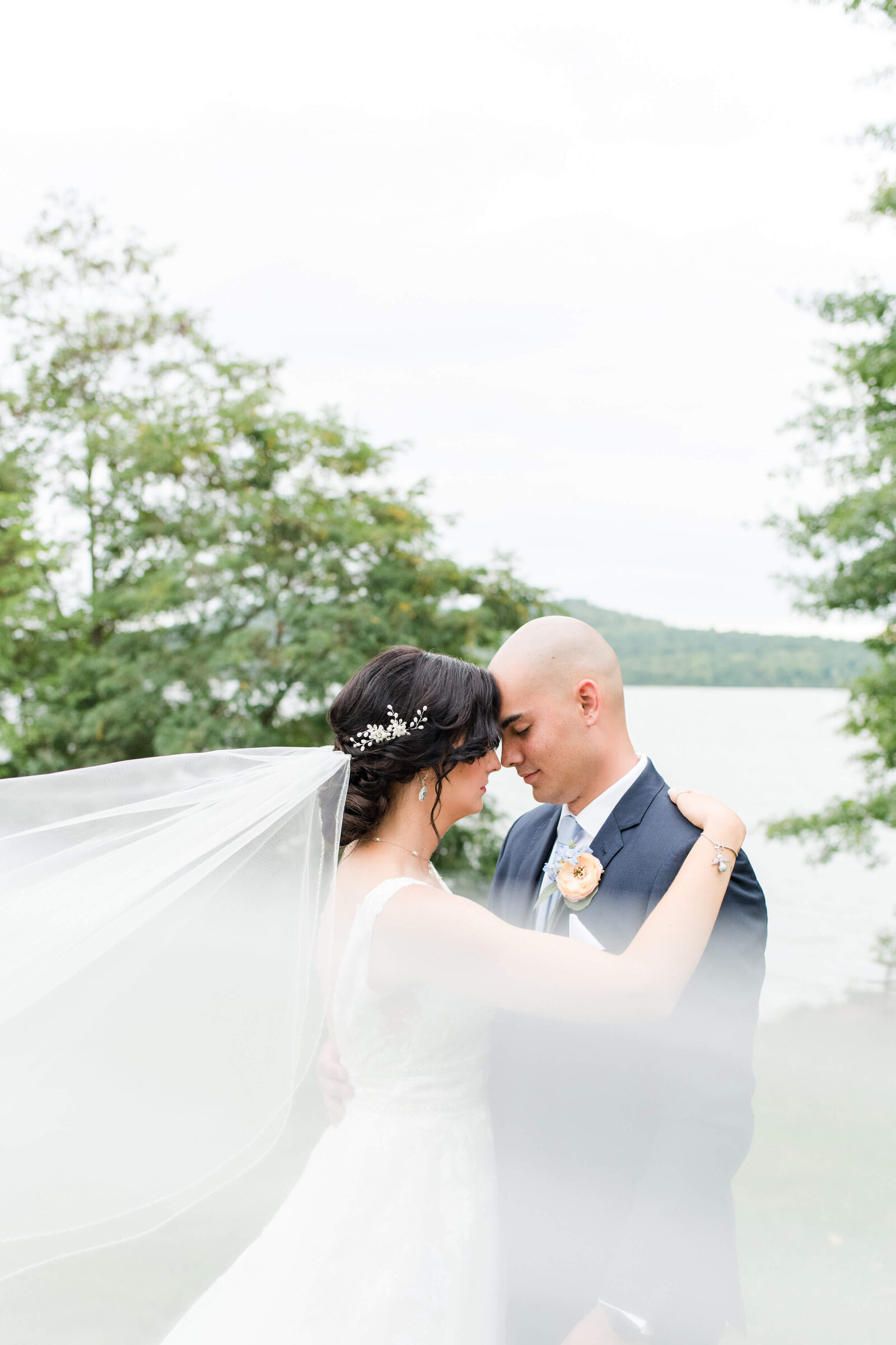 Seneca-lake-ohio-wedding-8