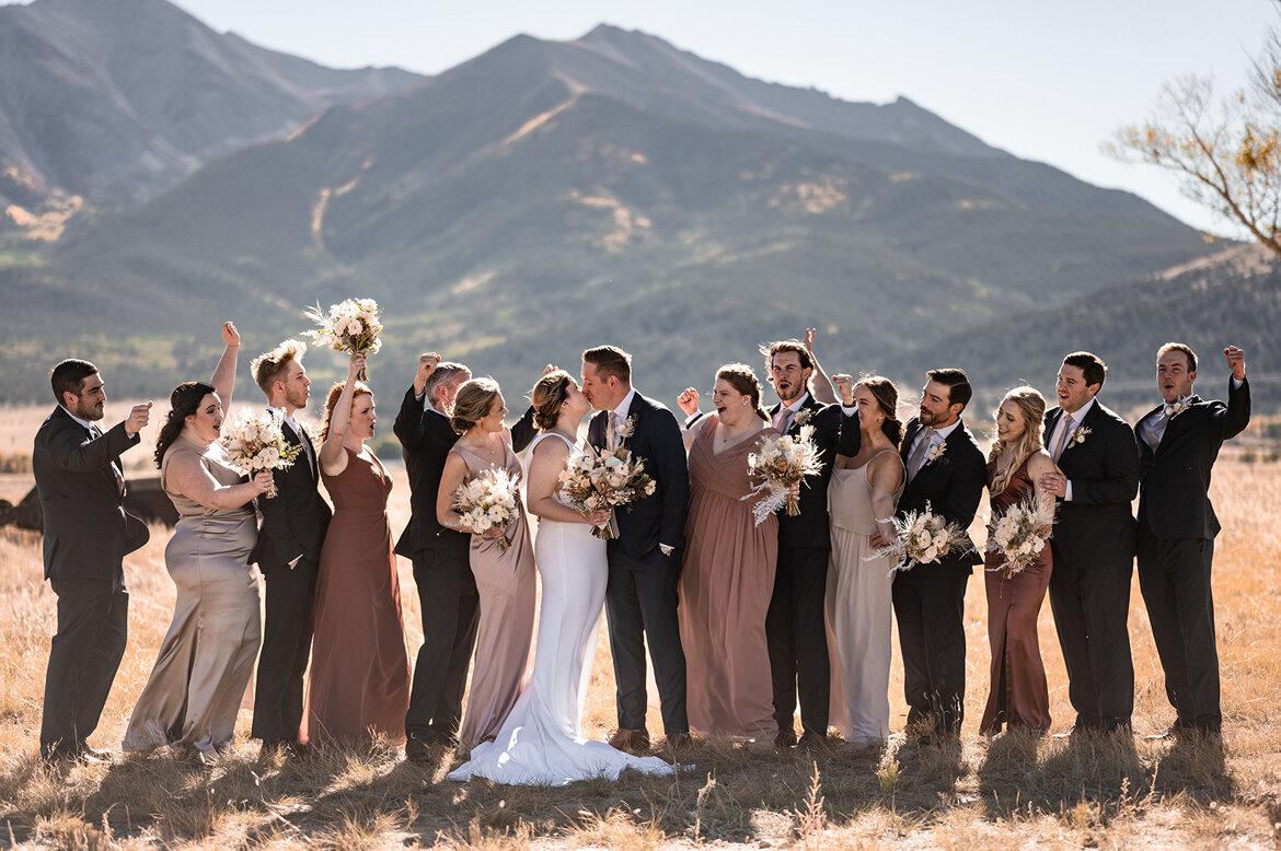 Colorado-Wedding-Photography_The-Barn-at-Sunset-Ranch_Mountain-Wedding_33