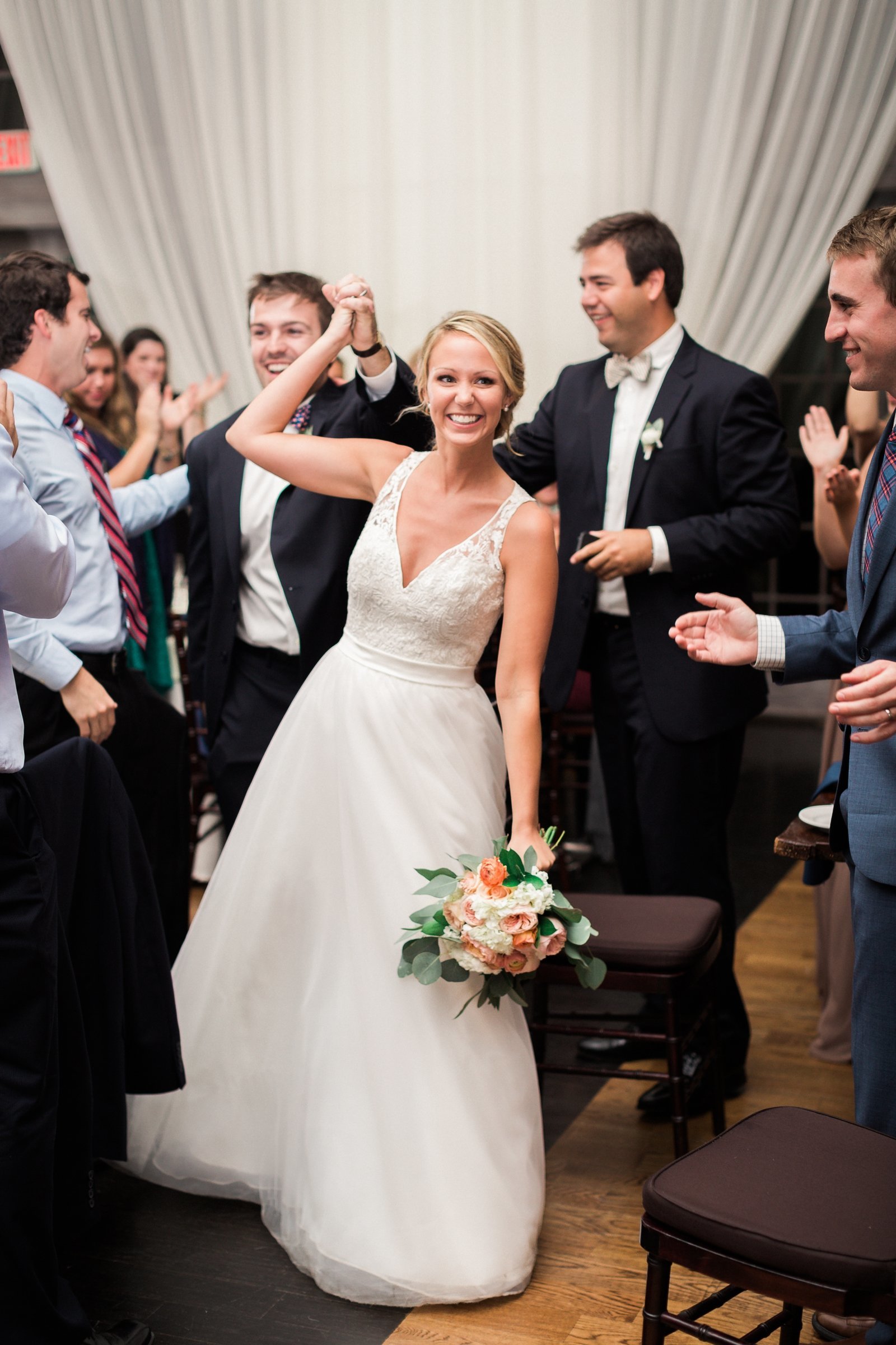 i-charlottesville-winery-wedding_1829