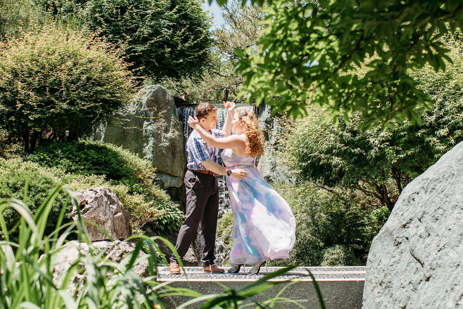 Missouri-Botanical-Gardens-Engagement-Photography-113