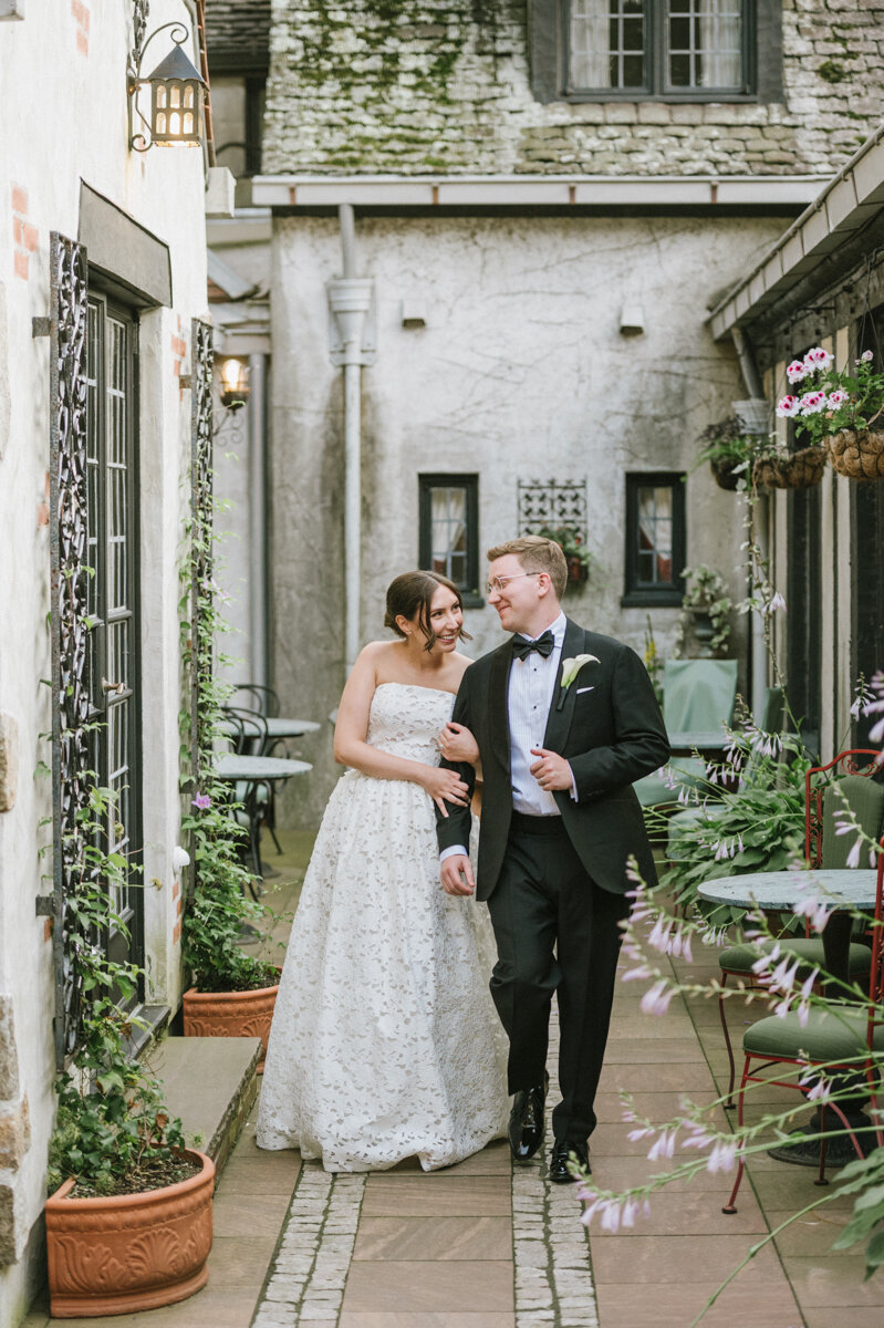Pleasantdale-Chateau-wedding--0024