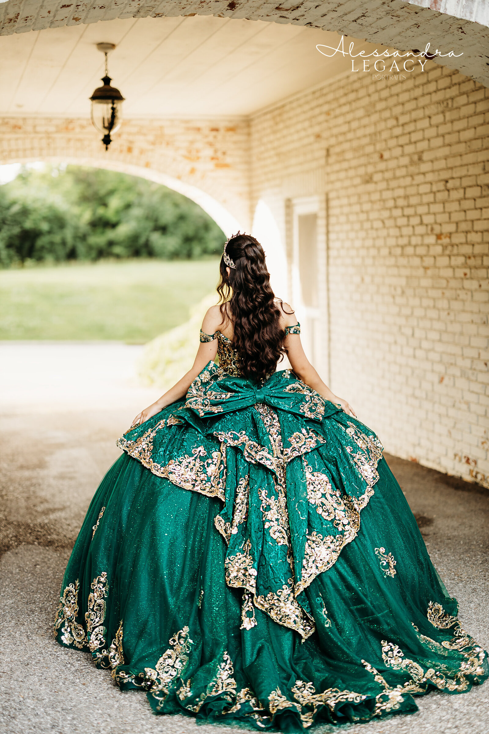 L9099-Alessandra-Legacy-Photography-Indy-Quinceanera-8X10