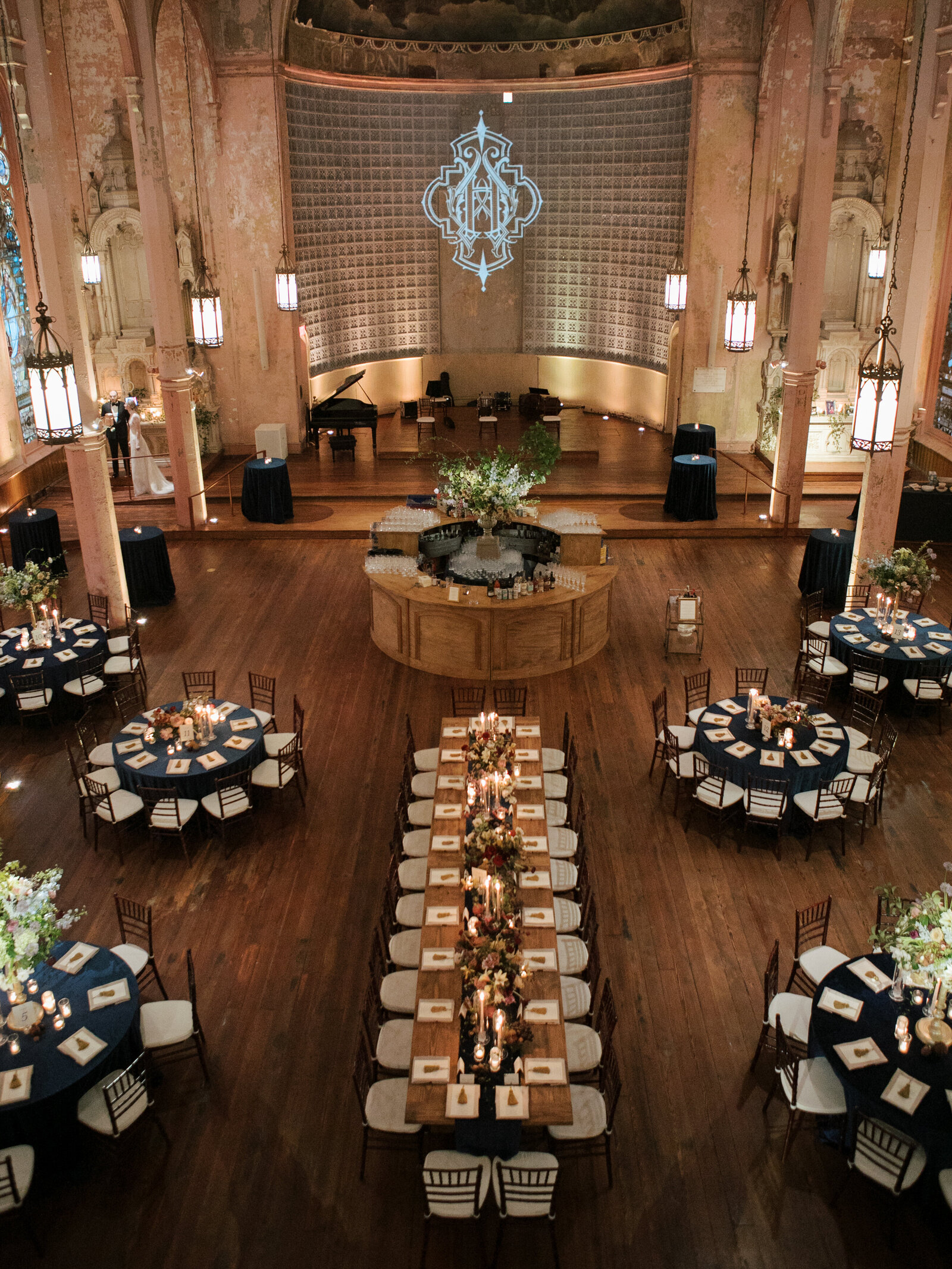 hotel-peter-and-paul-distressed-rentals-reception