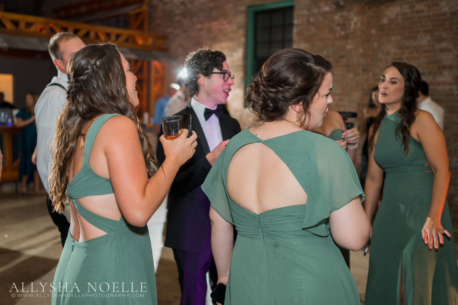 Wedding-at-The-Factory-on-Barclay-in-Milwaukee-1197