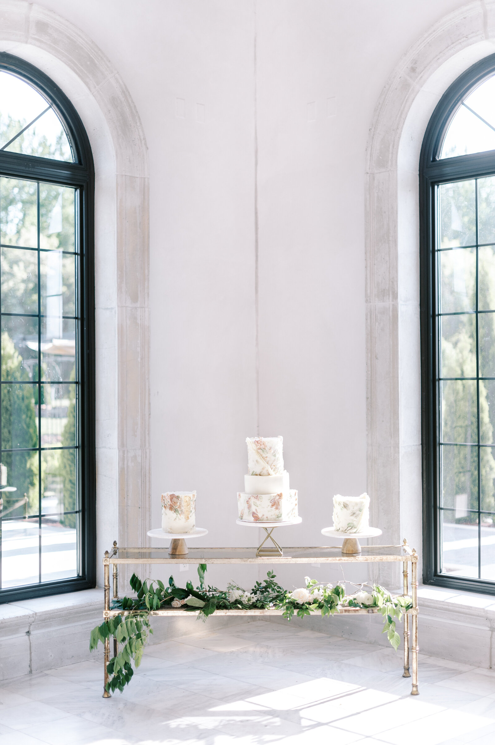 Chateau Des Fleurs Floral Wedding Cakes