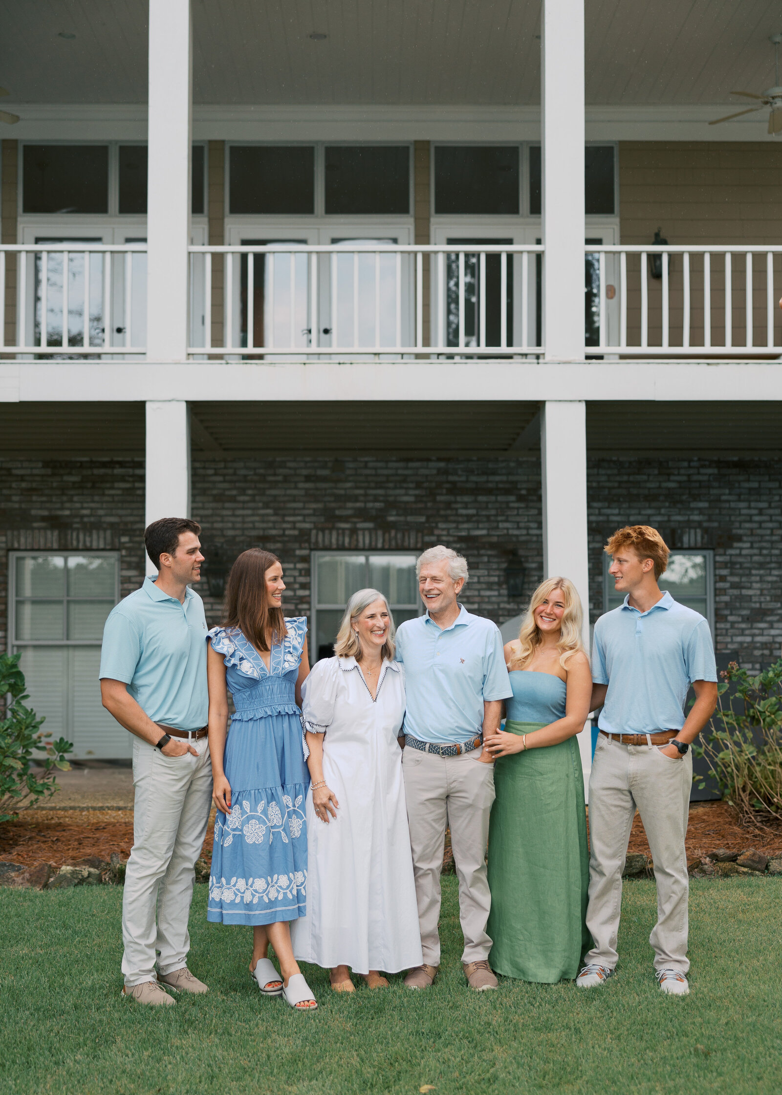 Alabama family photographer Birmingham Auburn outdoor natural light session.