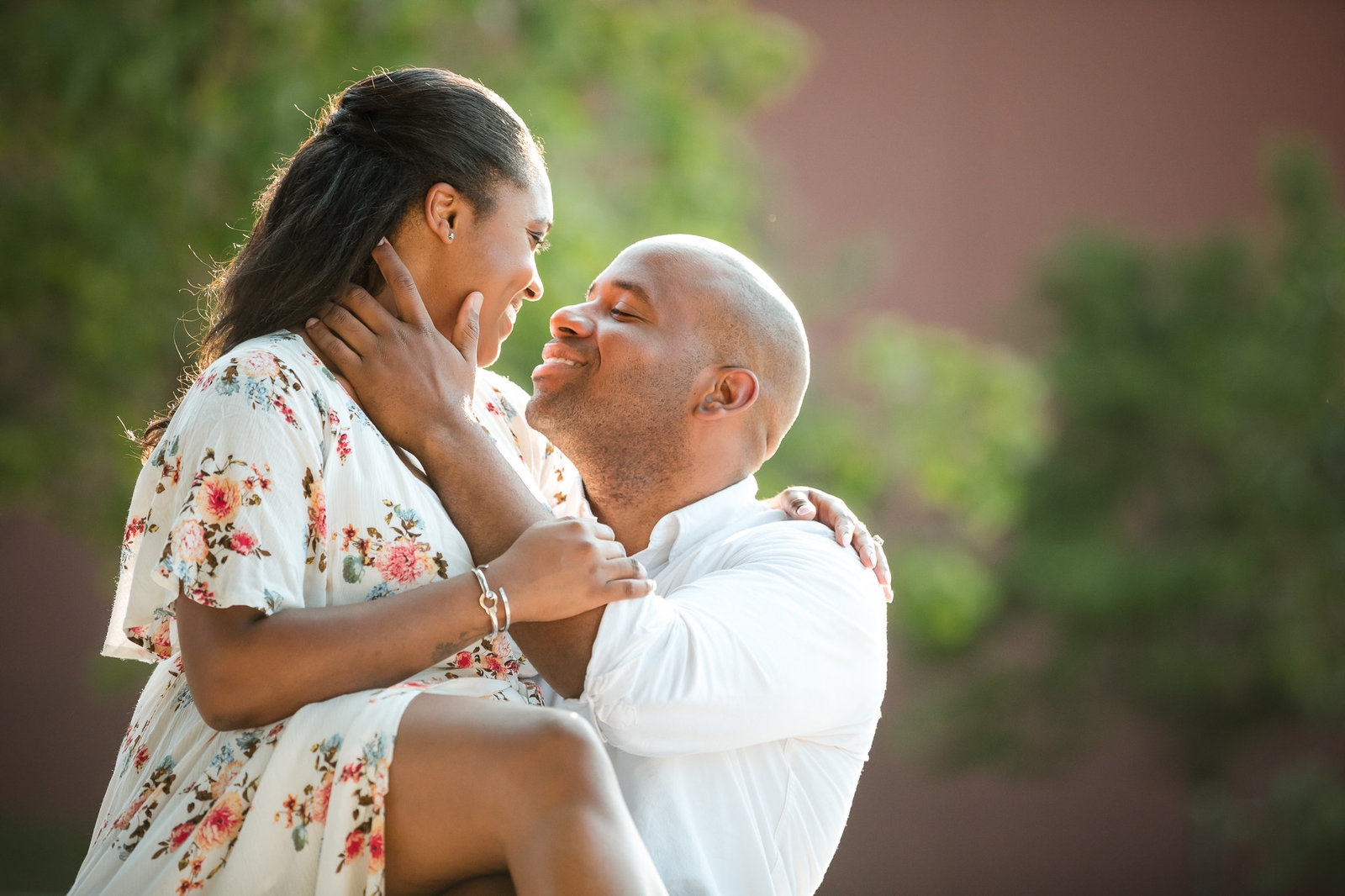 Yale-University-New Haven-East-Rock-Engagement-Jamerlyn-Brown-Photography