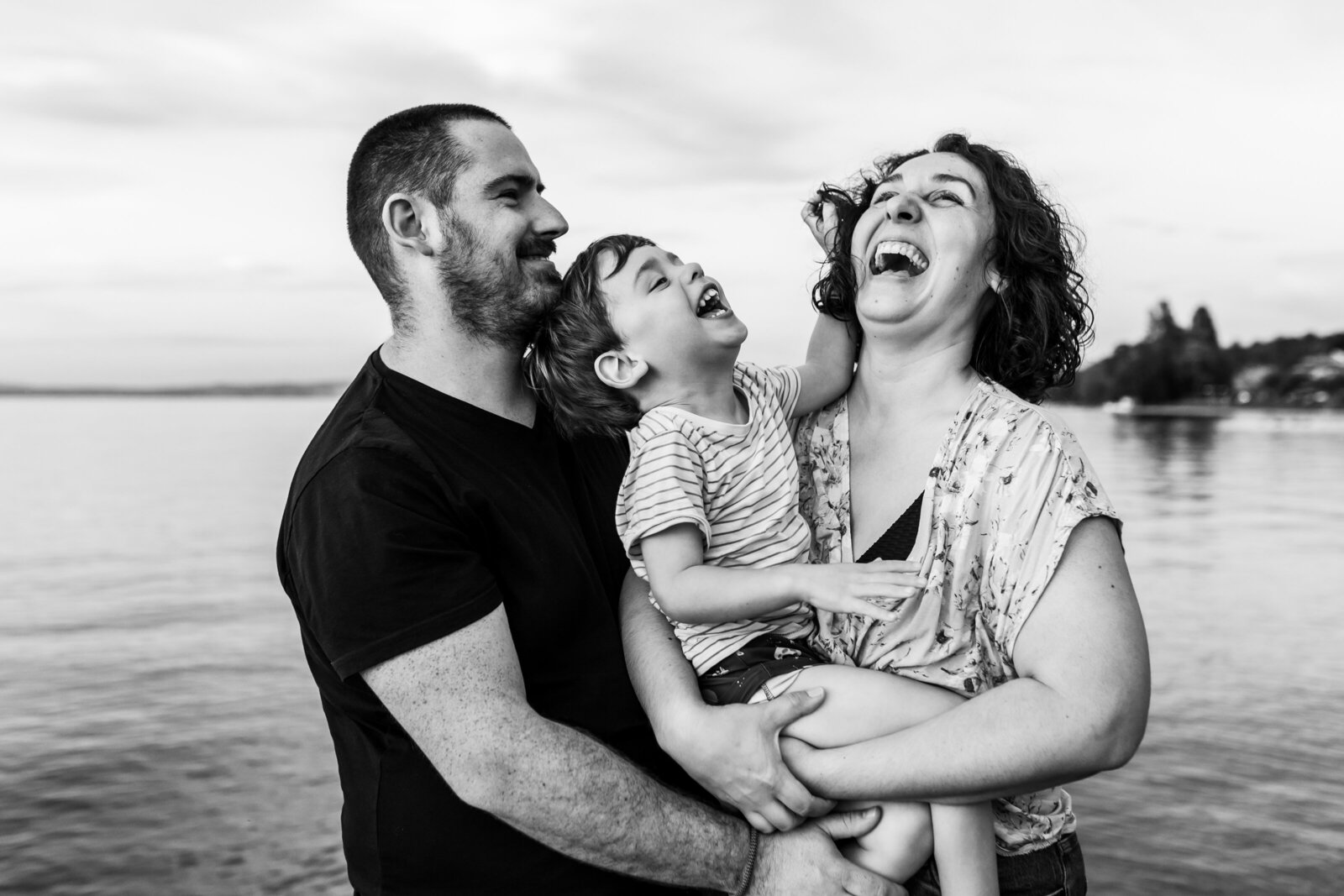 photographe famille lifestyle thonon - photographe famille haute savoie - vanessa amiot