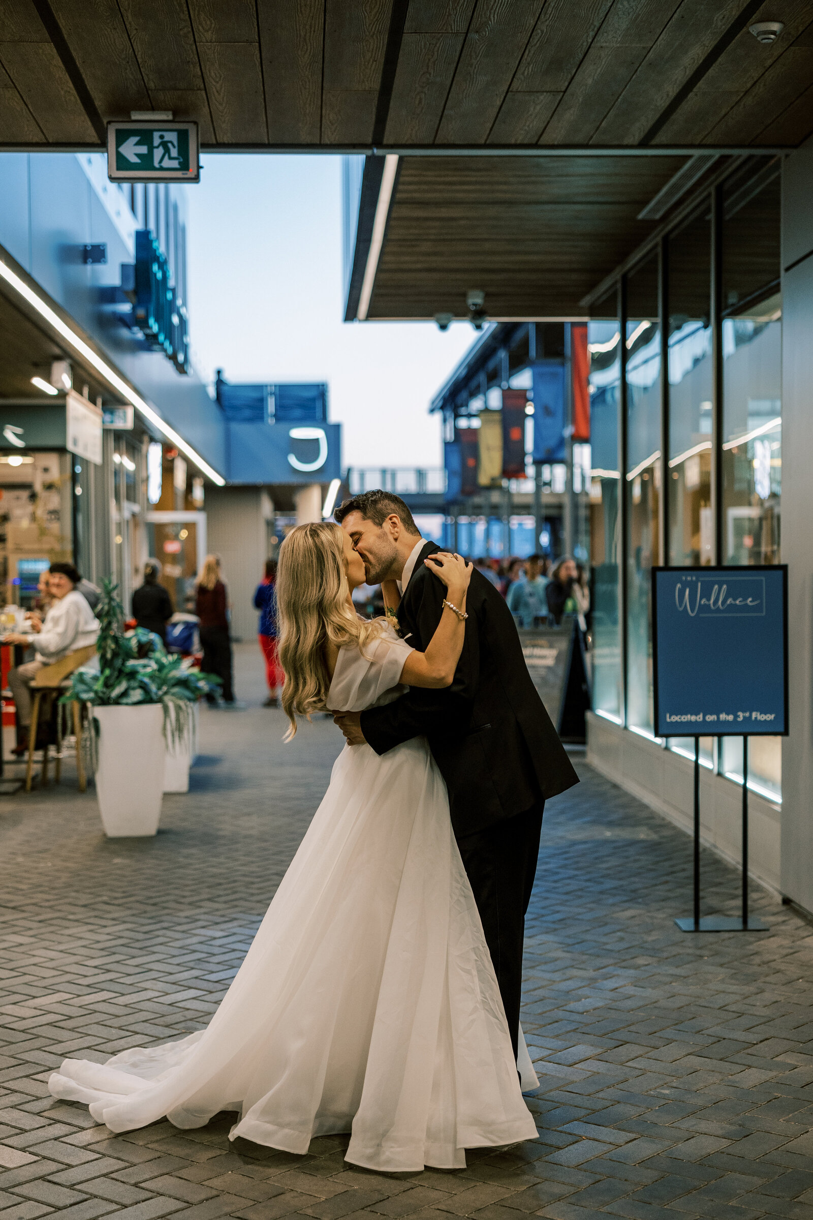 Vancouver-Wedding-Photographer1000 (8)