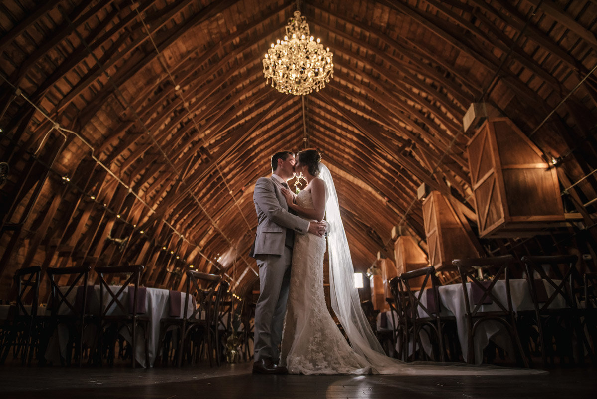 Ackerhurst-Dairy-Barn-Wedding