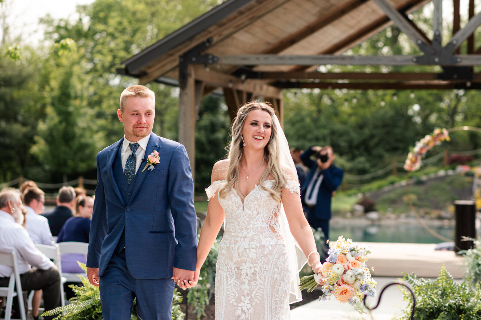 ceremony-aisle