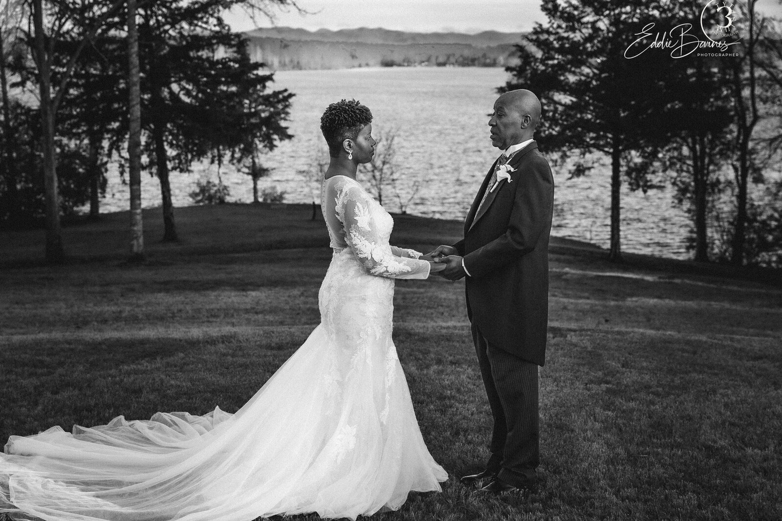 Black and White image of couple