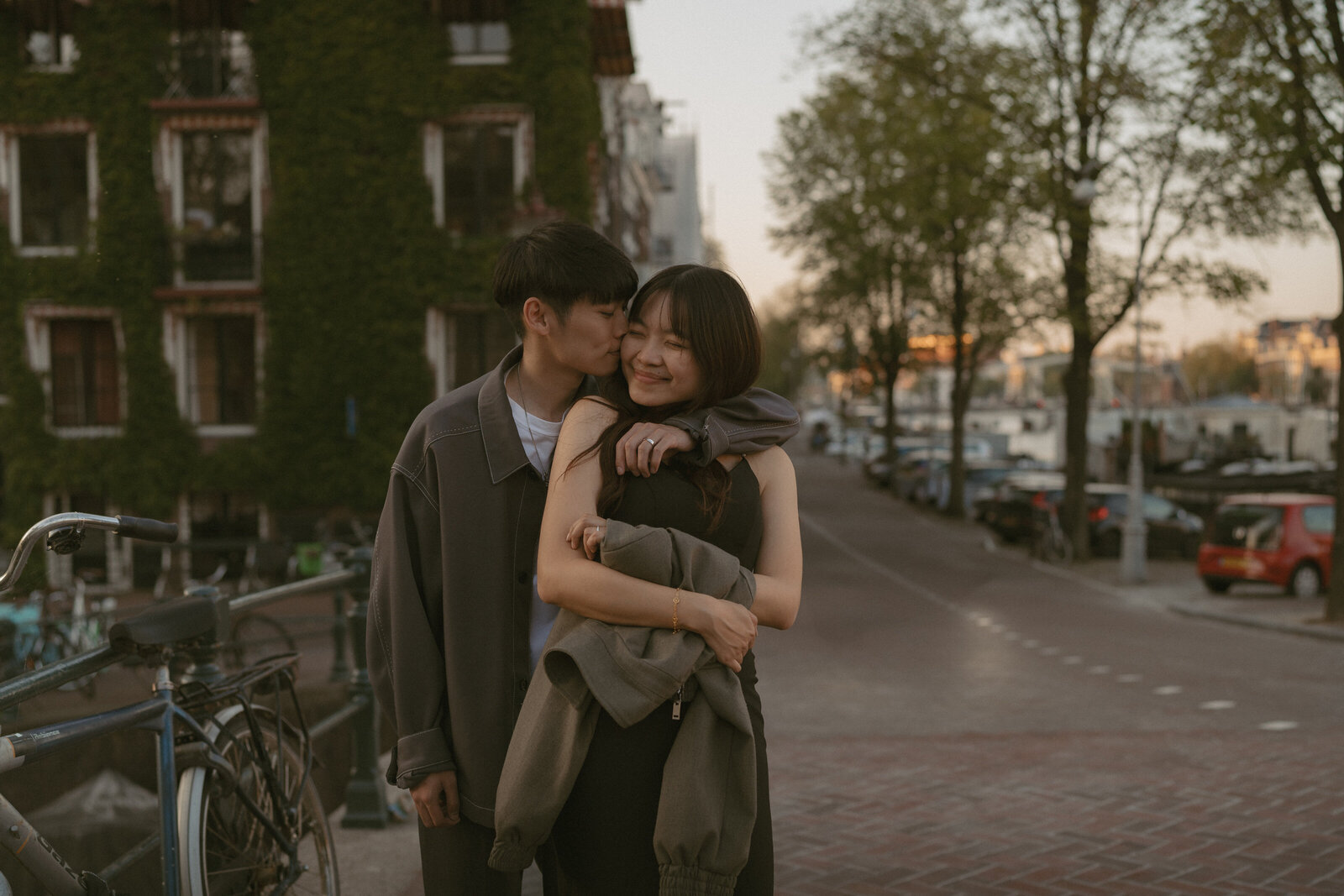 couple-photoshoot-for-lovers-lifestyle-photographer-amsterdam-inhosuecapture-1-3